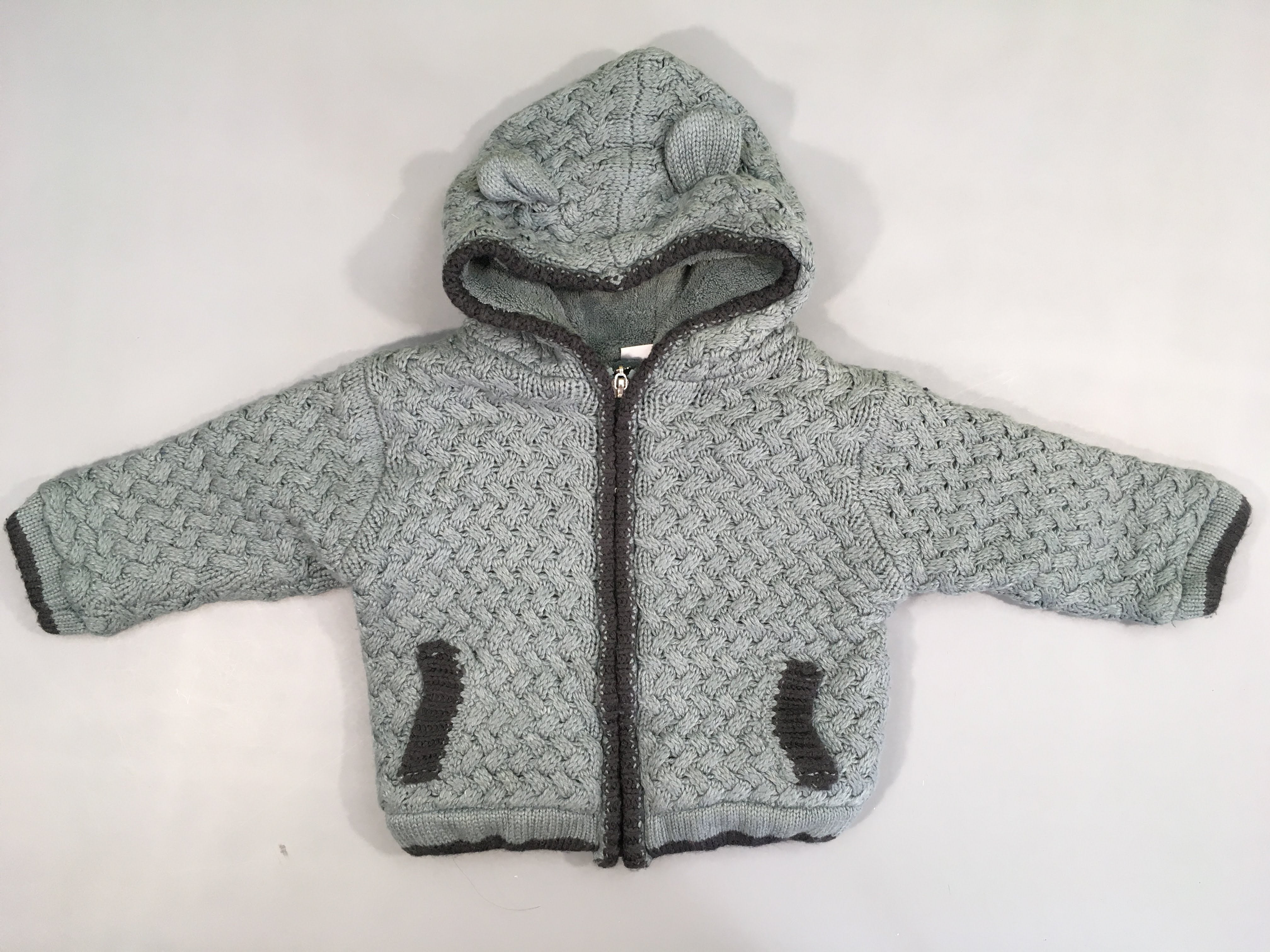 Gilet zippé à capuche bleu doublé velours, 10% laine