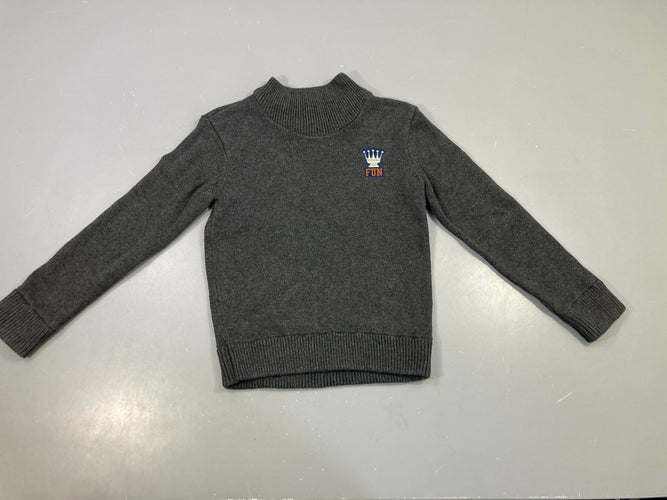 Pull gris col montant, écusson "Fun", moins cher chez Petit Kiwi