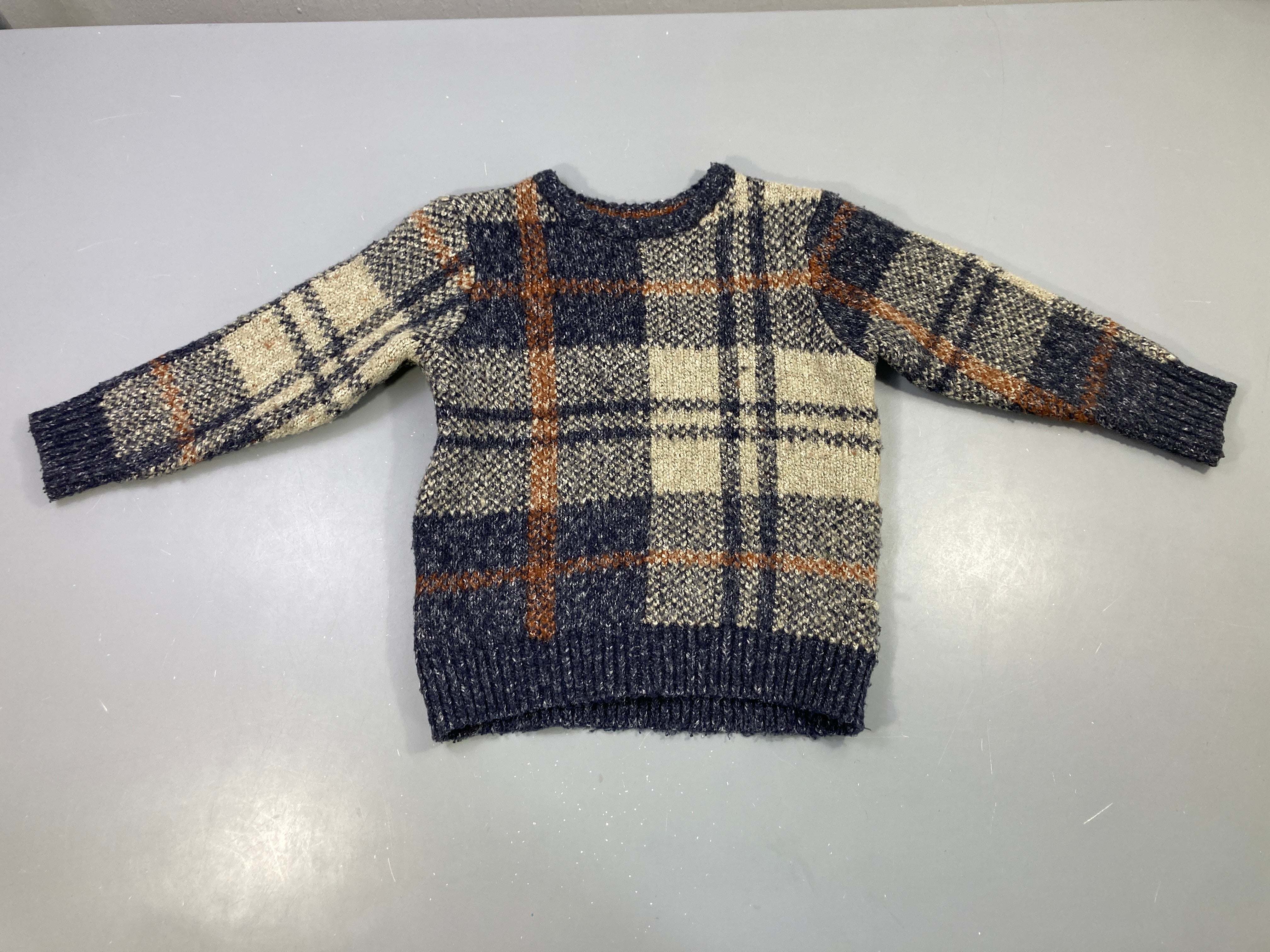 Pull carreaux bleu/beige/marron (taille estimée, pas d'étiquette)