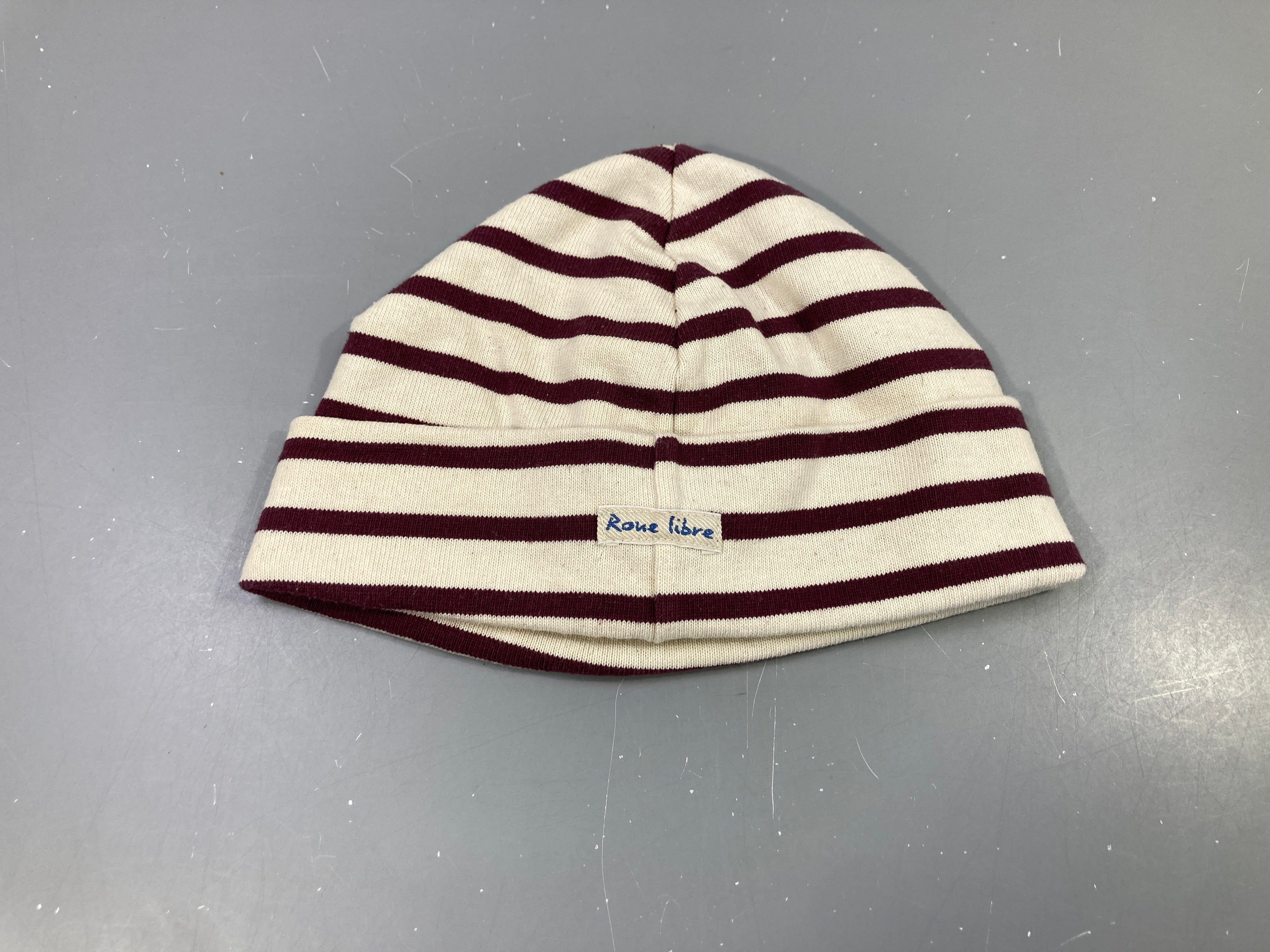Bonnet rayé bordeaux/écru 