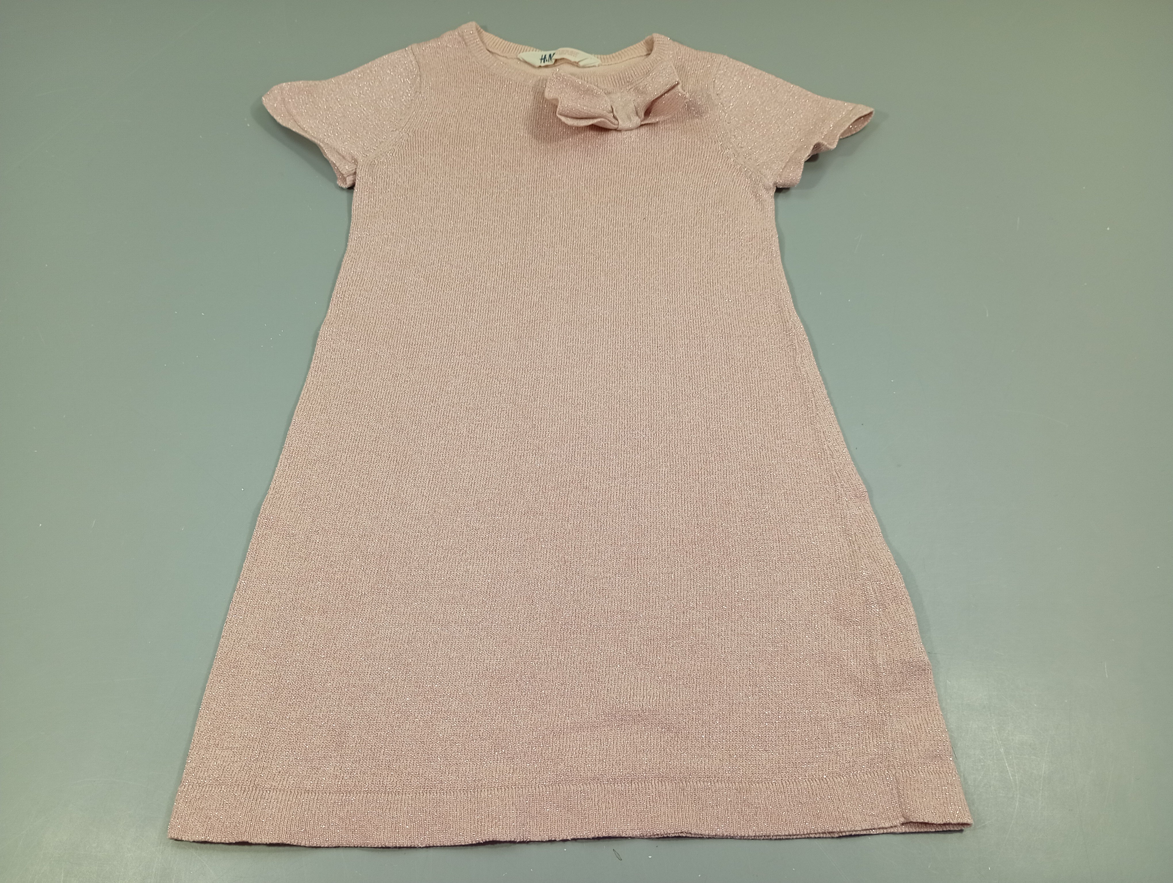 Robe m.c rose clair pailleté , petit noeud