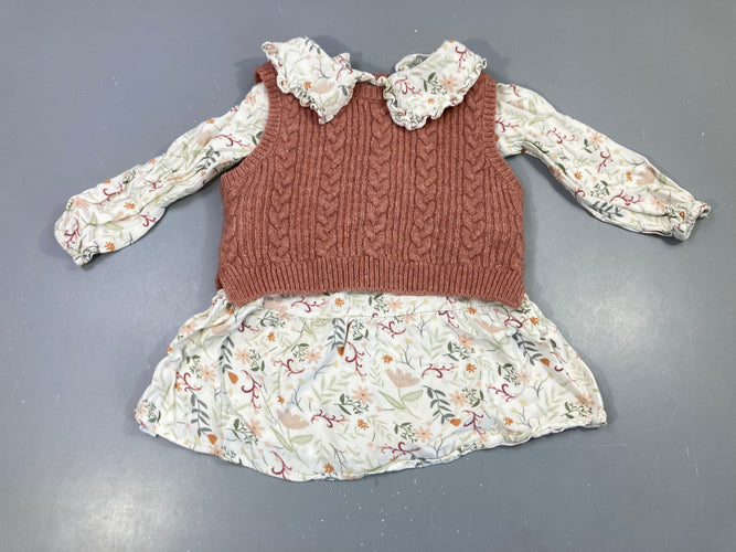 Robe fleurie + pull s.m rose, moins cher chez Petit Kiwi