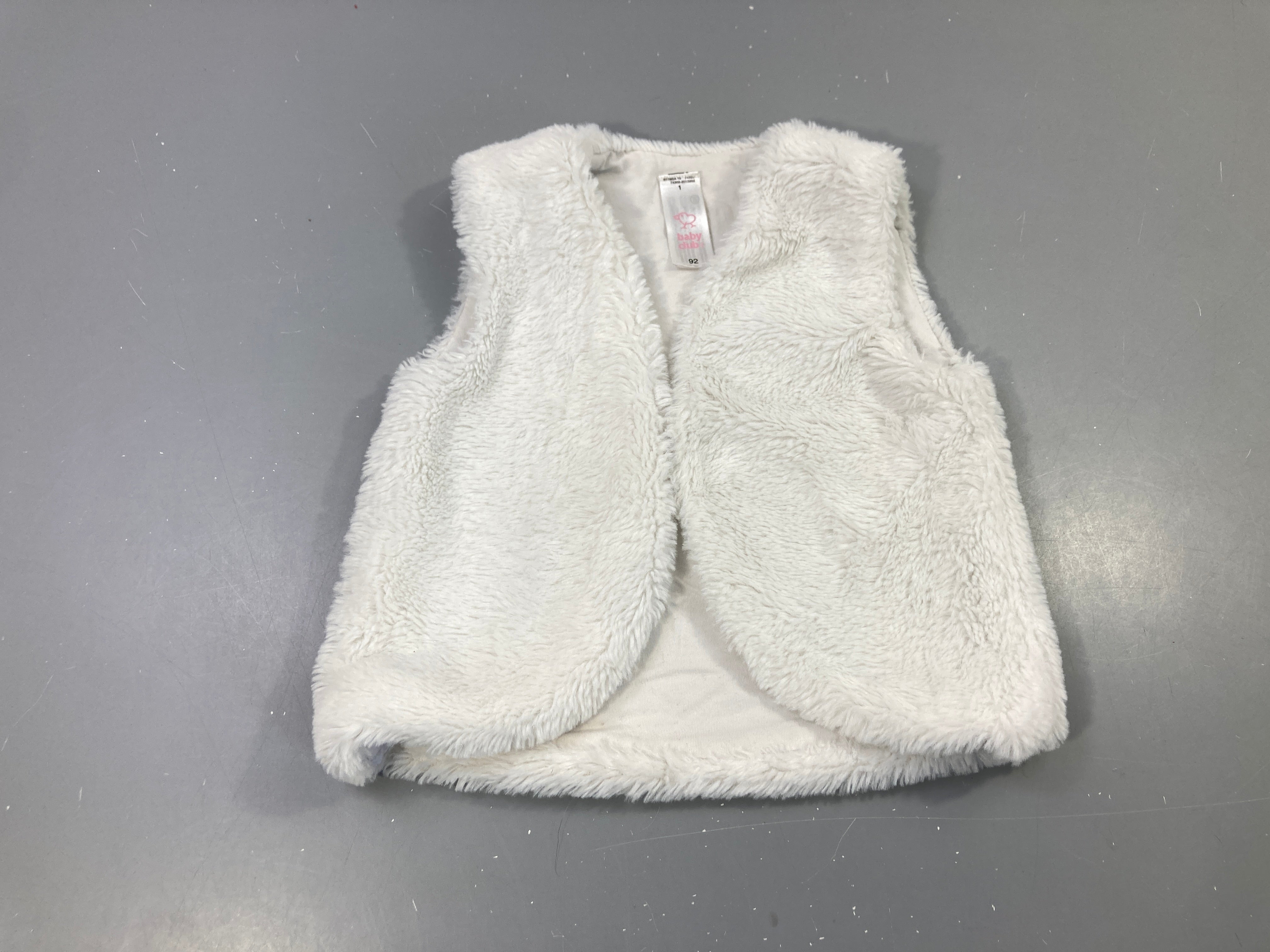 Gilet sans manches fausse fourrure blanc 92