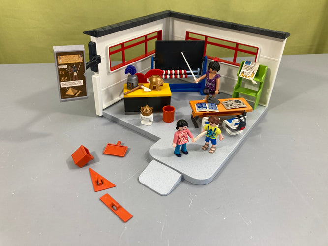 Classe d'Histoire 9455, City Life, 5-12a manque éponge et quelques mini accessoires, moins cher chez Petit Kiwi
