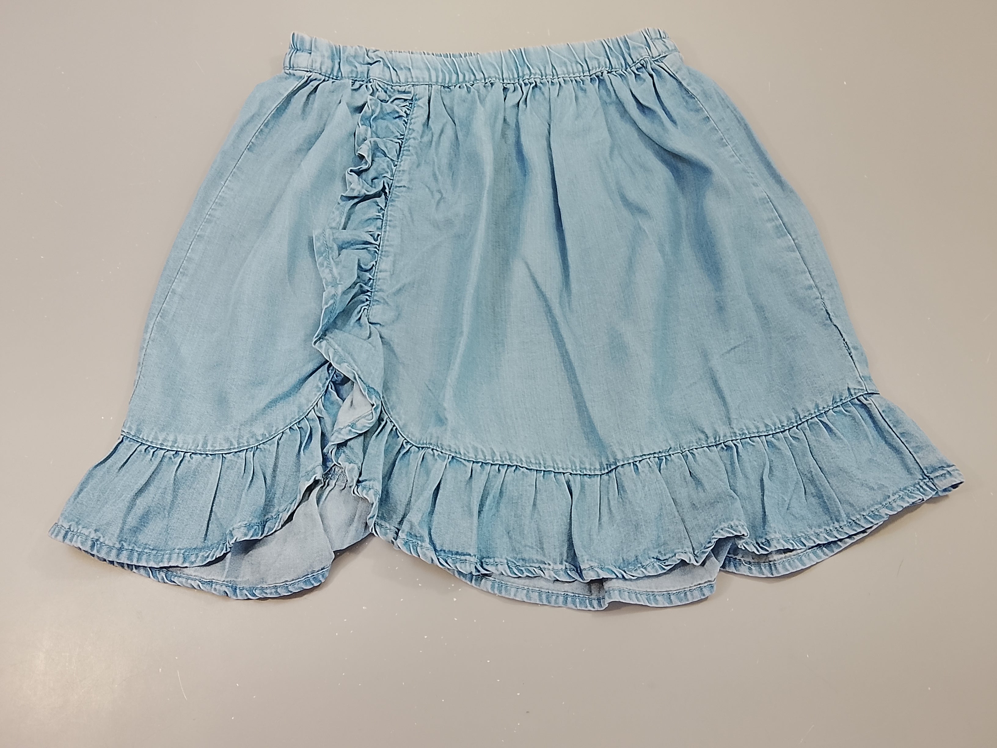 Jupe bleu denim, froufrou