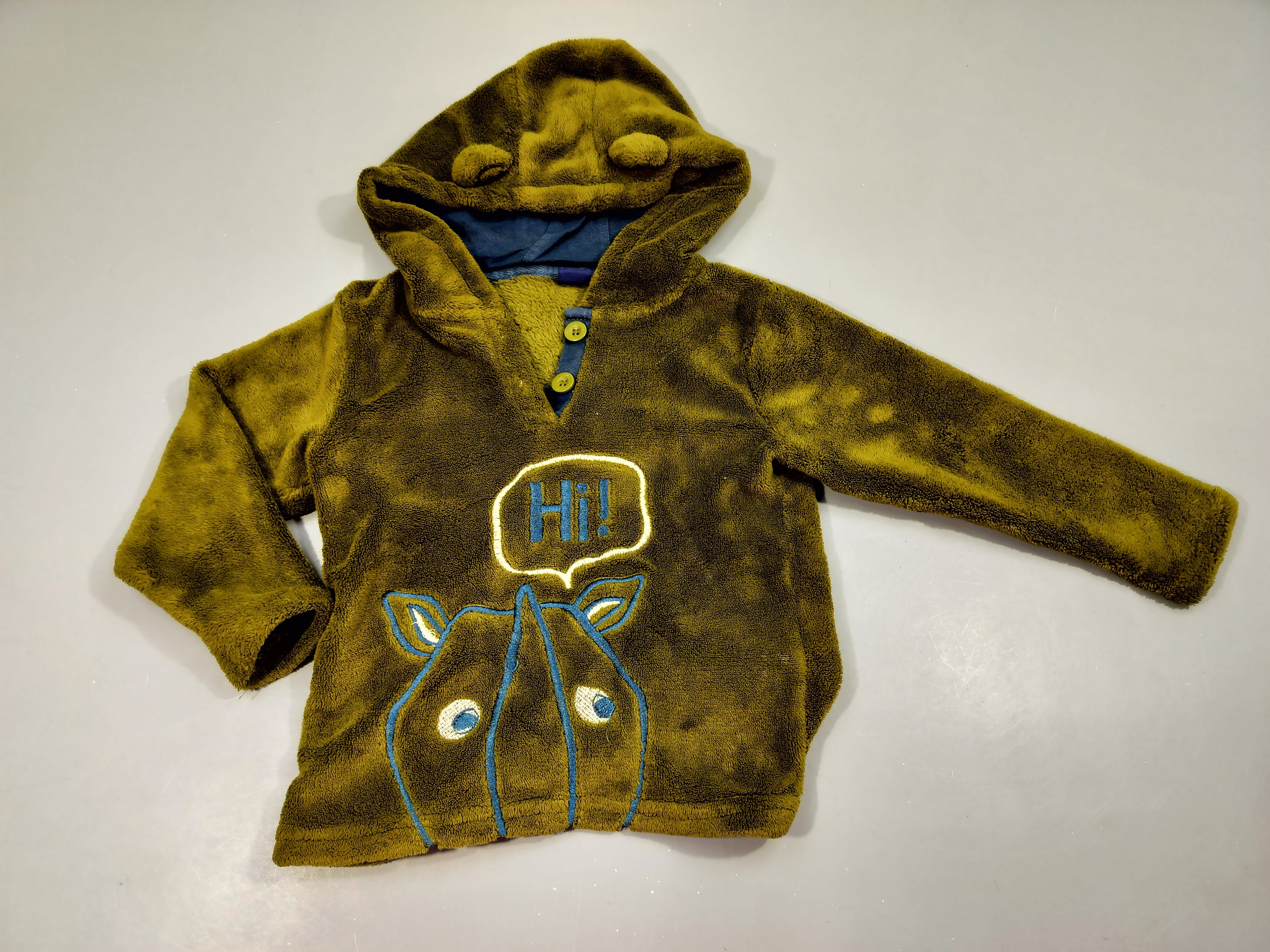 Pull à capuche avec oreilles velours vert, tête animal 