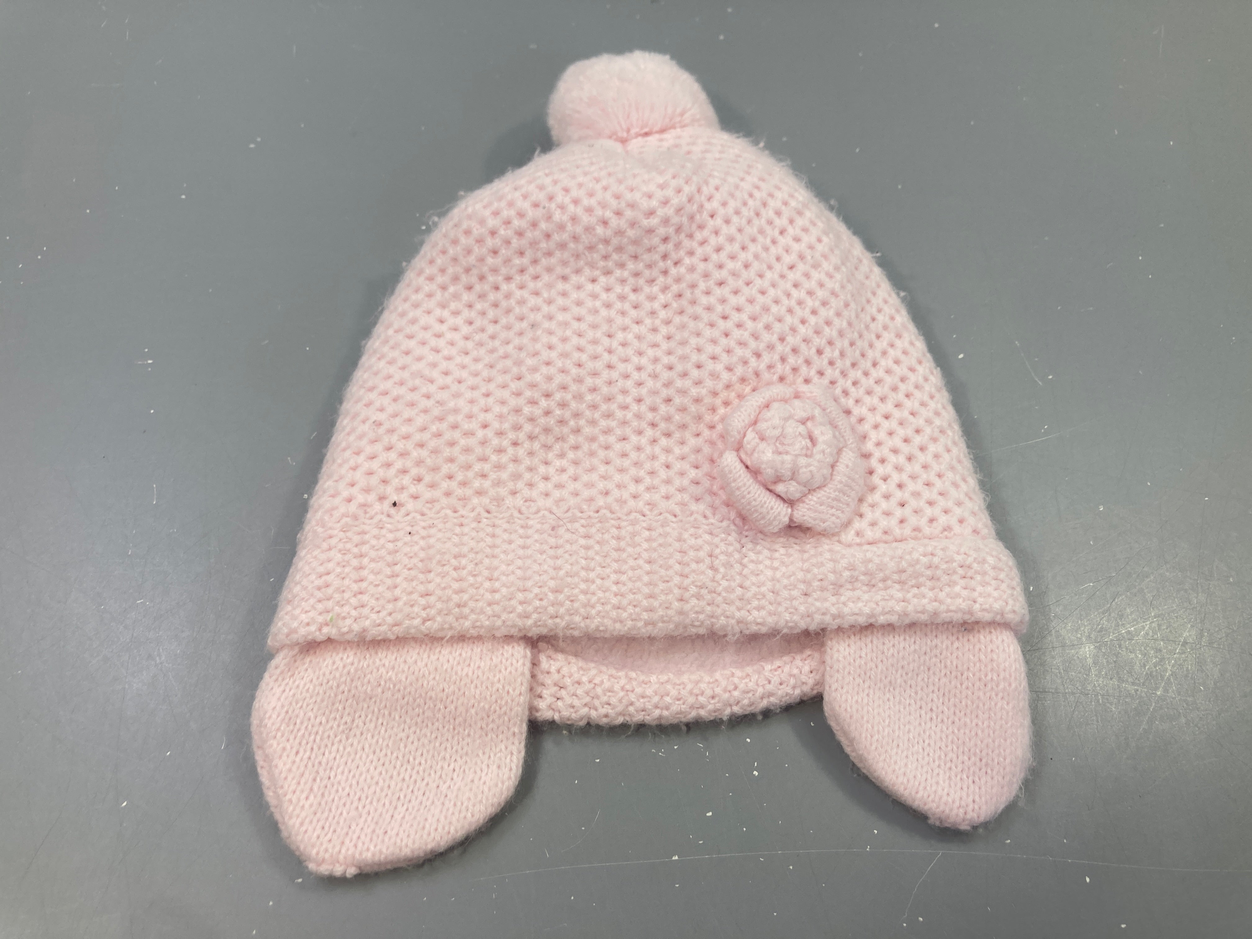 Bonnet tricot rose fleur