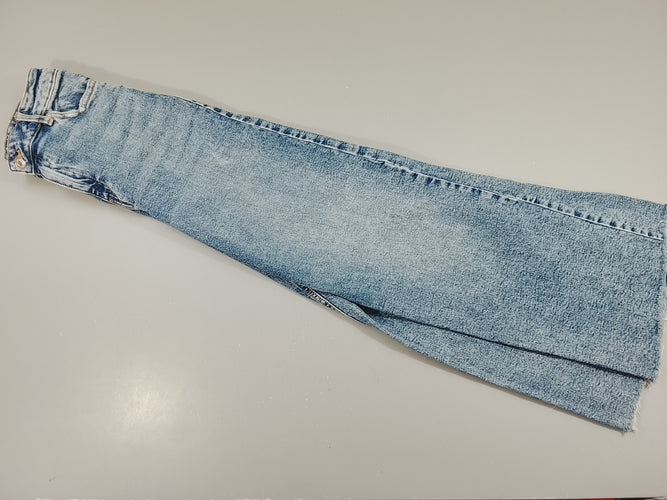 Jeans boot cut , effiloché sur le dessous (36), moins cher chez Petit Kiwi