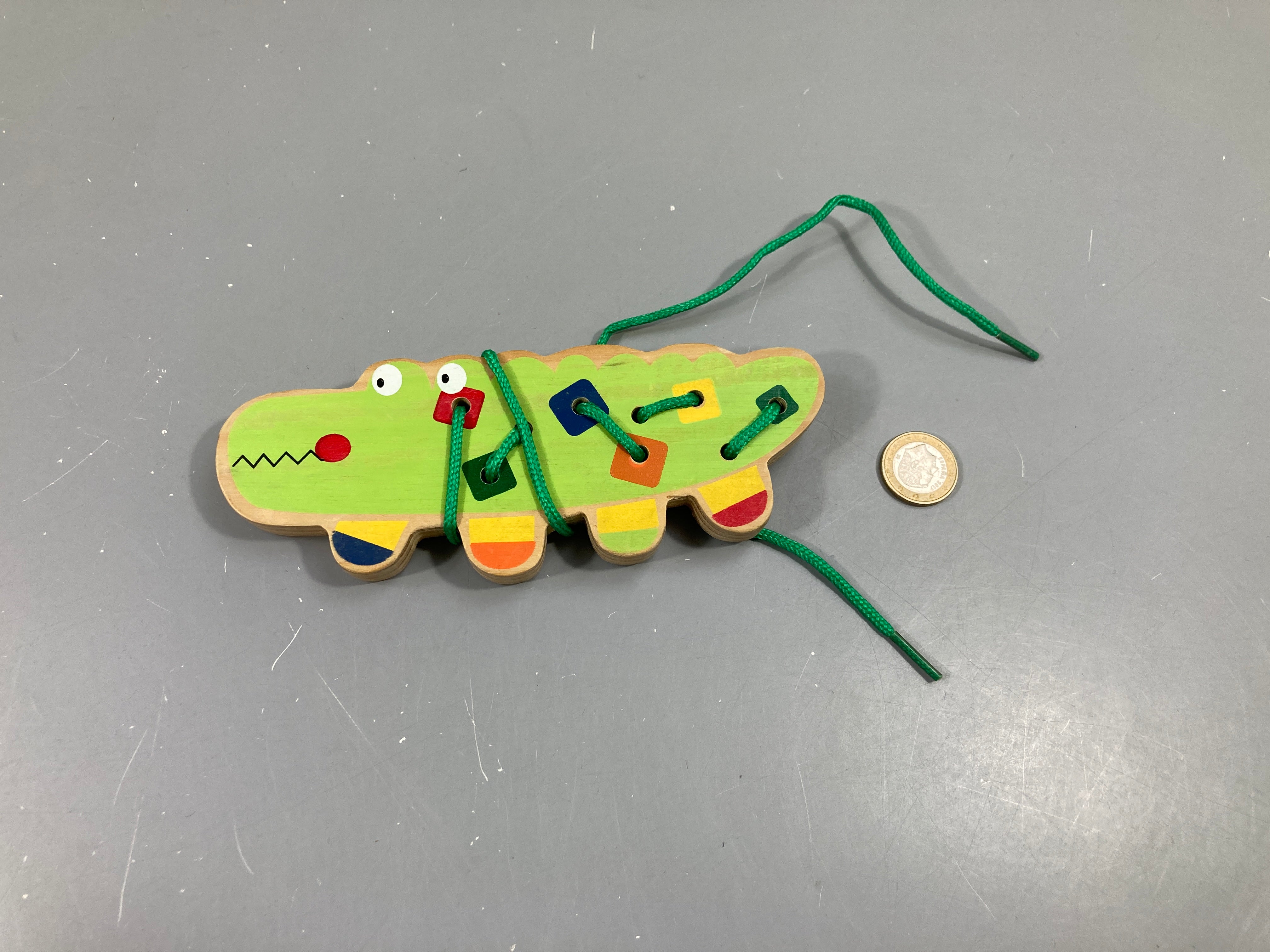 Crocodile à lacer