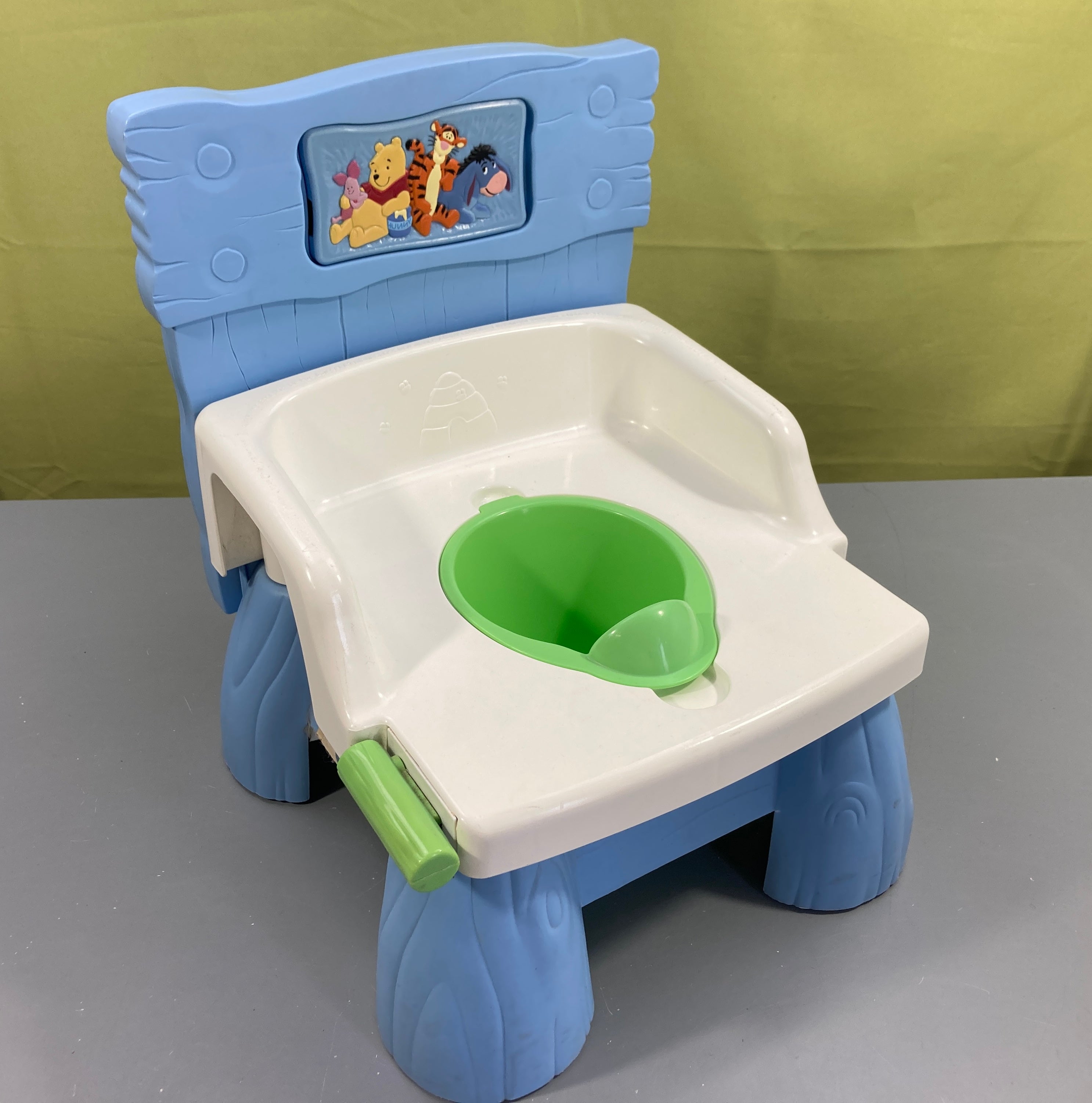 Petit pot 3 en 1 Winnie, chasse sonore