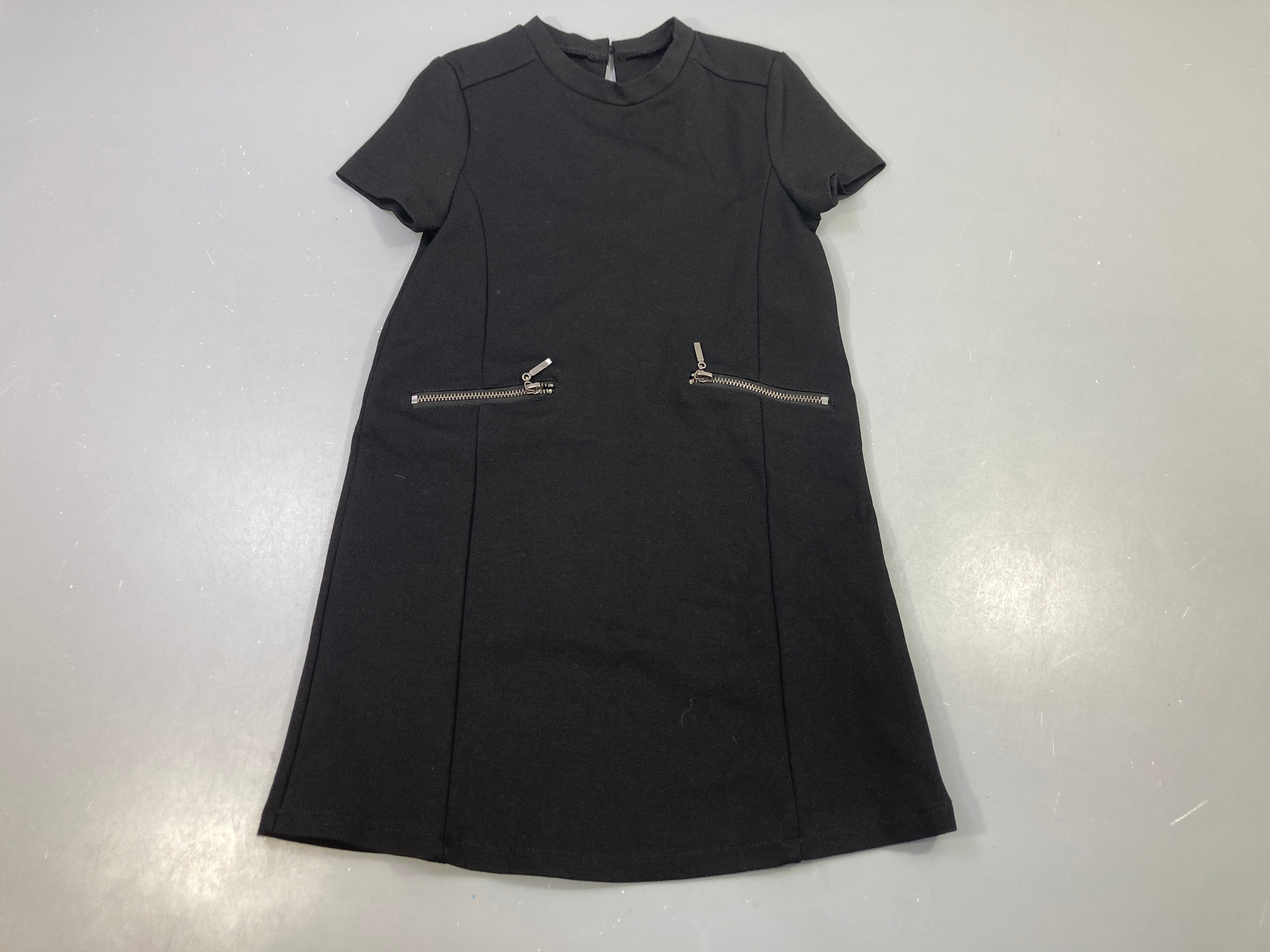 Robe m.c ml toire poches zippées