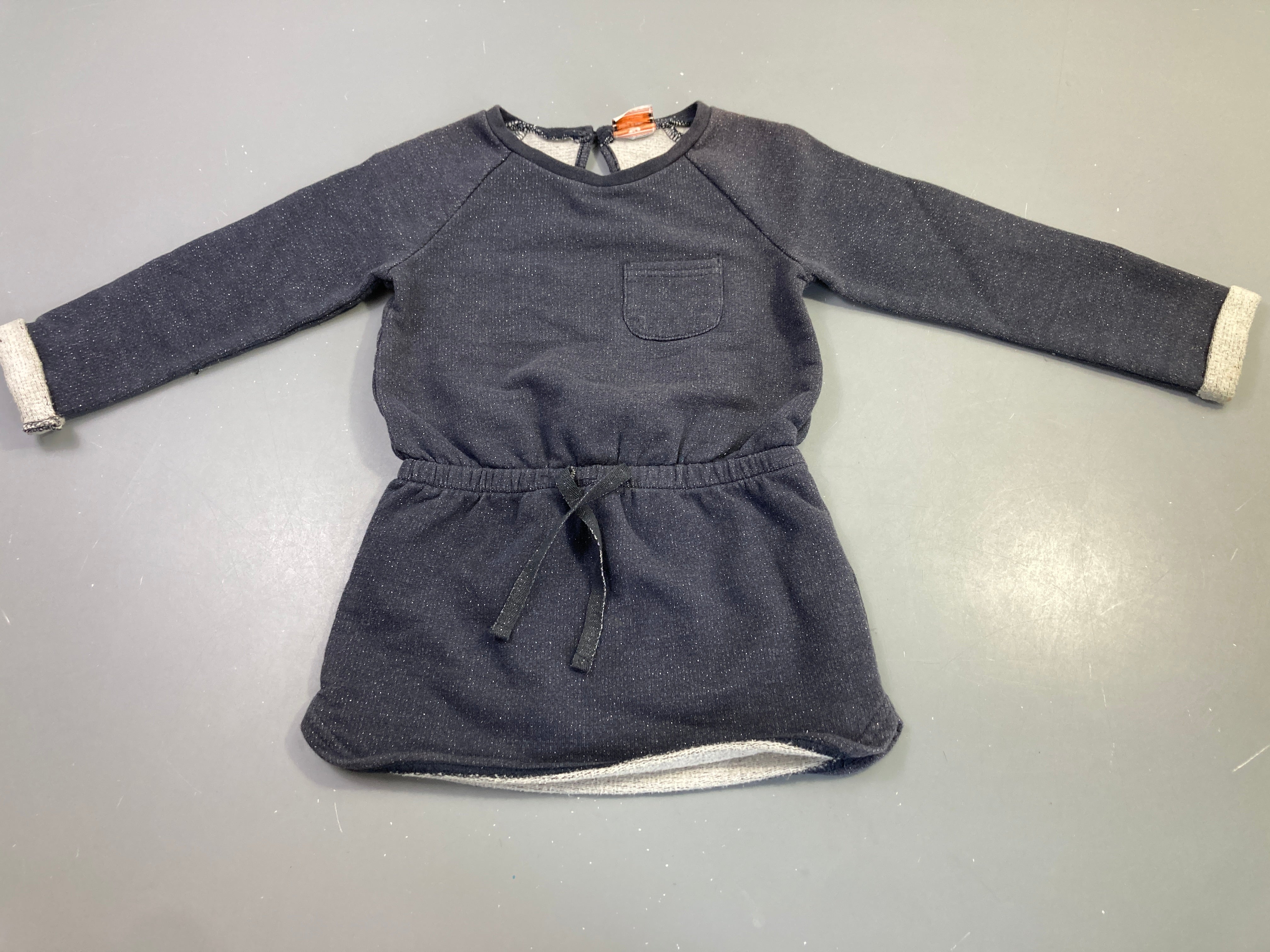 Robe m.l molleton gris foncé pailleté