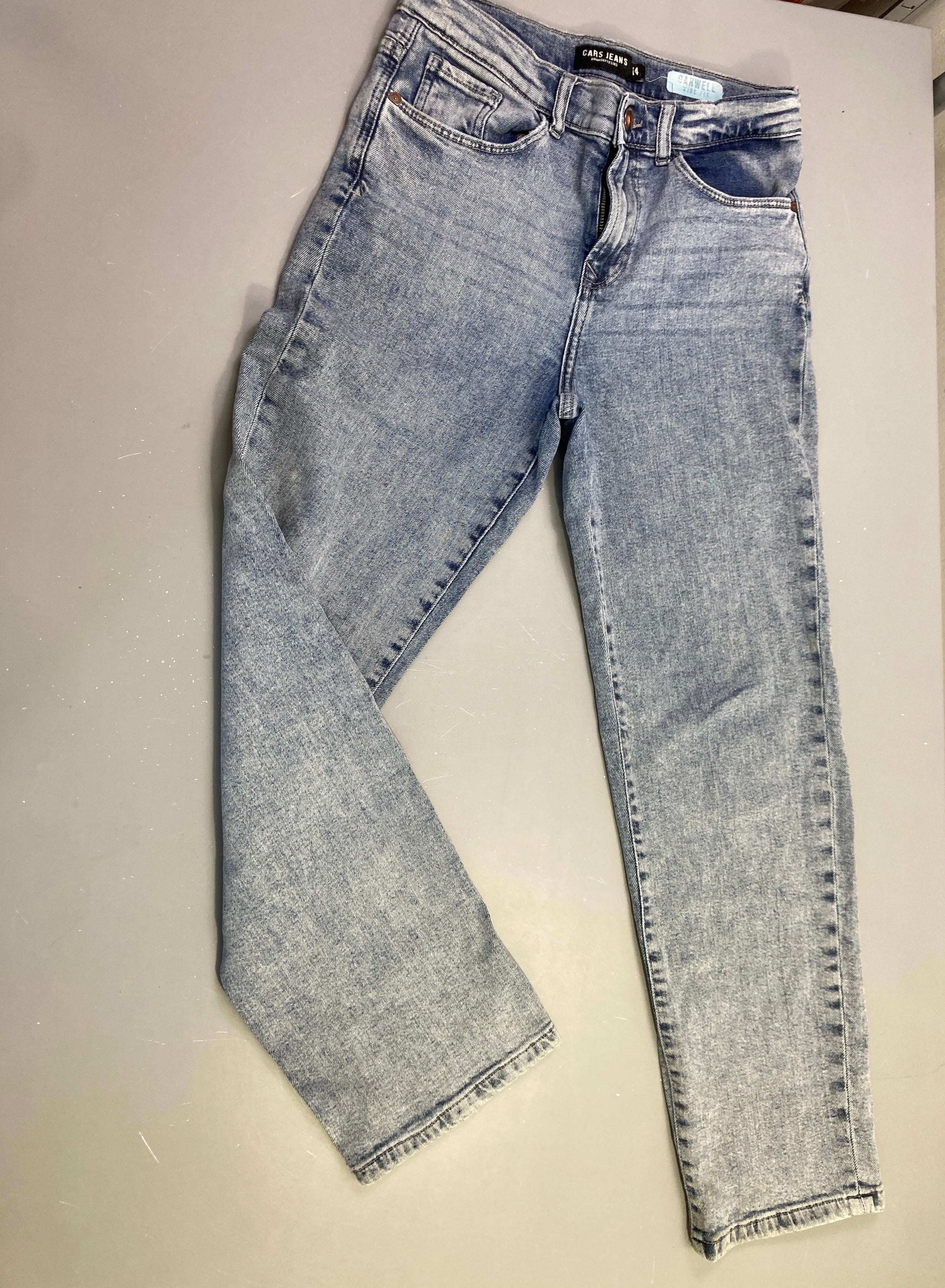 Jean large gris clair délavé