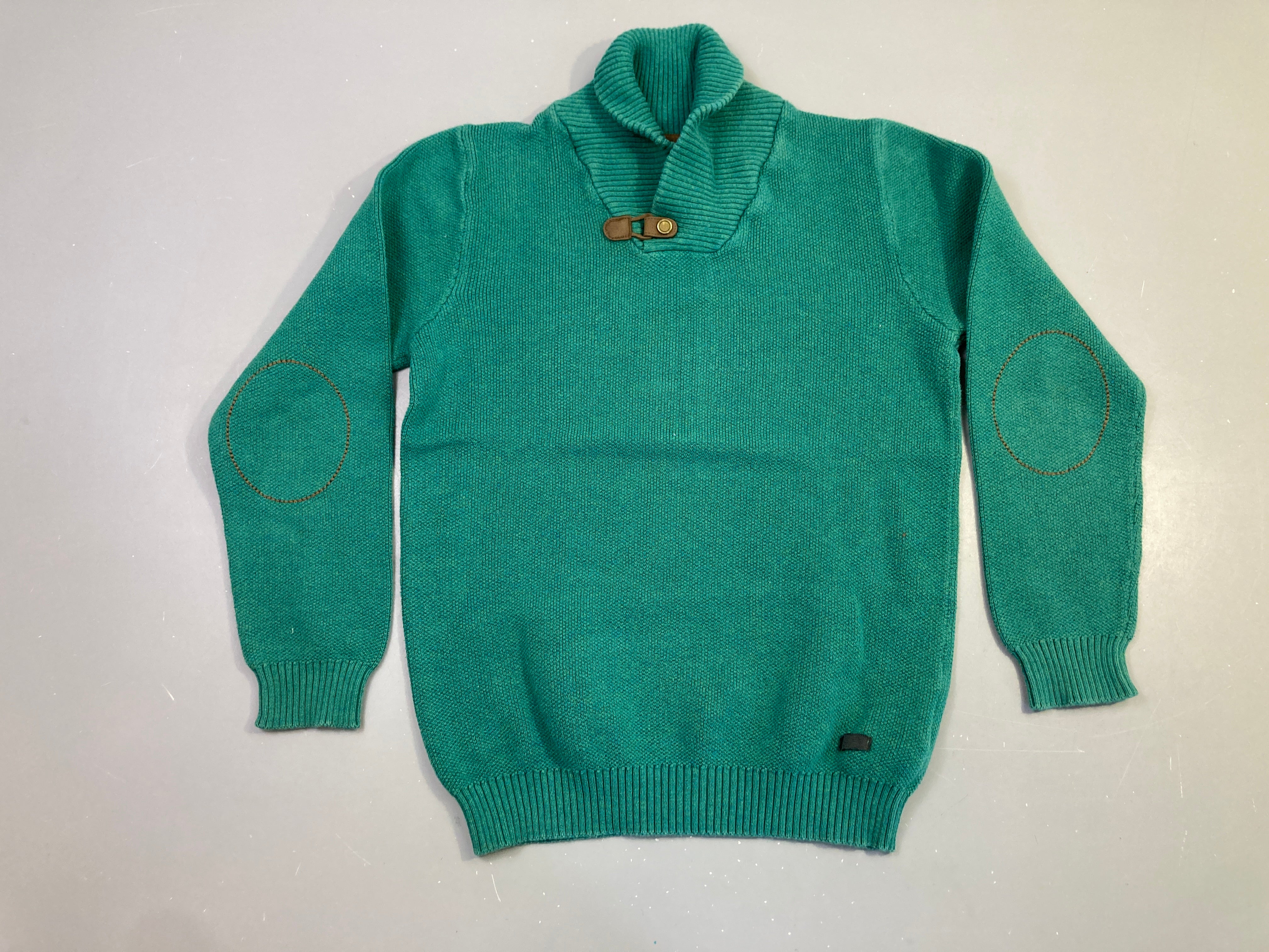 Pull col châle vert bouton cuir