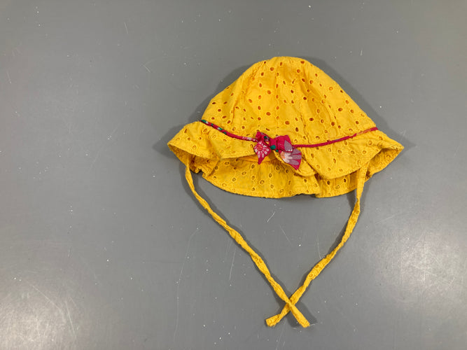Chapeau jaune broderies, 45cm, moins cher chez Petit Kiwi