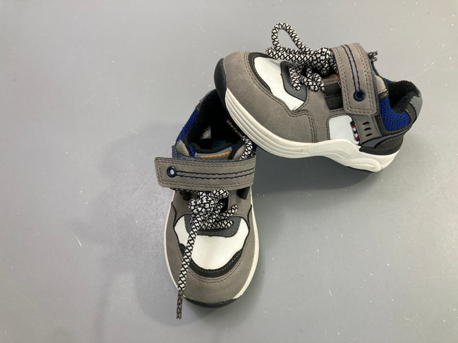 Etat neuf Baskets scratch grises blanches bleu, 24, moins cher chez Petit Kiwi