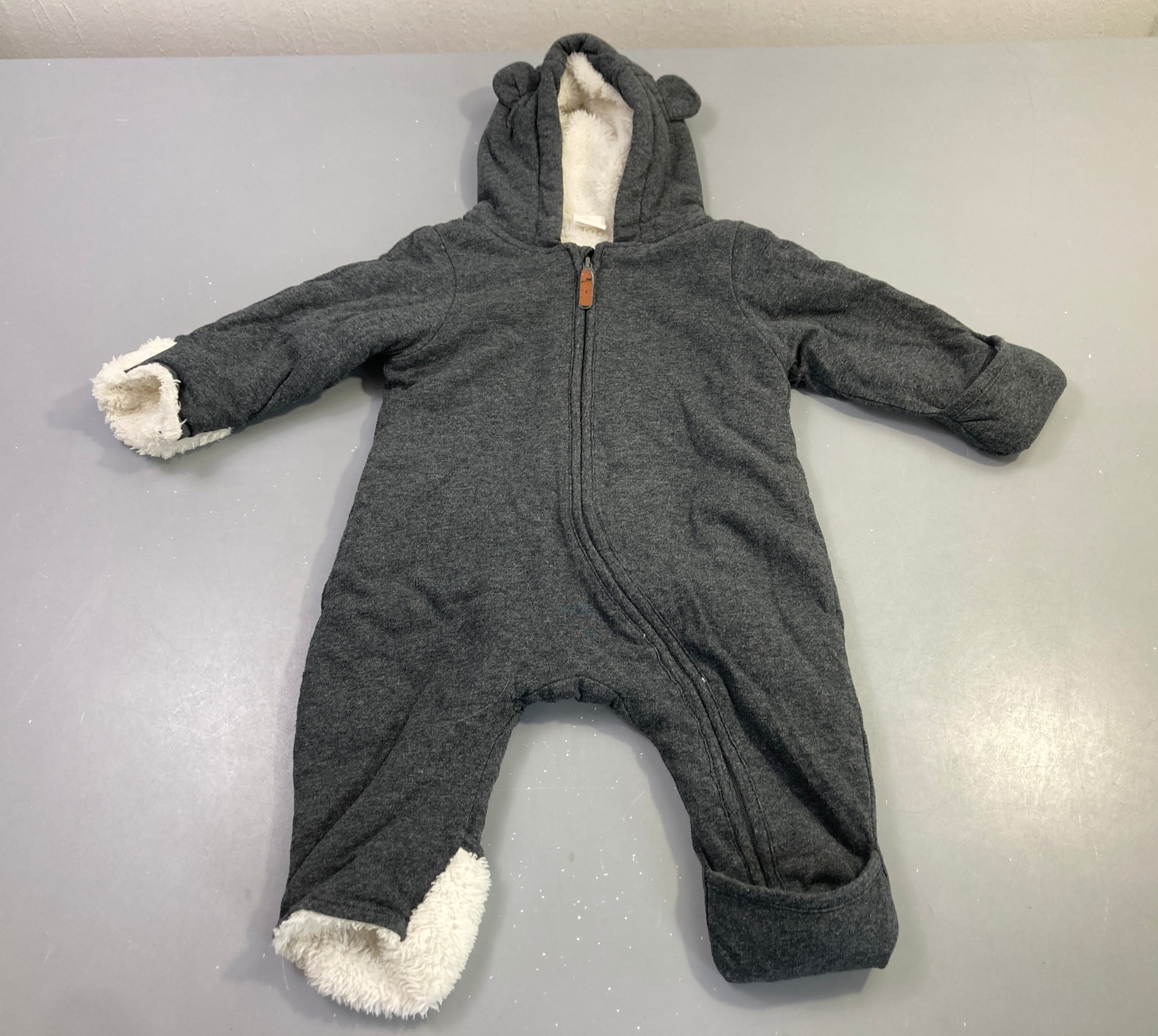 Combinaison zippée grise ours capuche molleton doublé sherpa