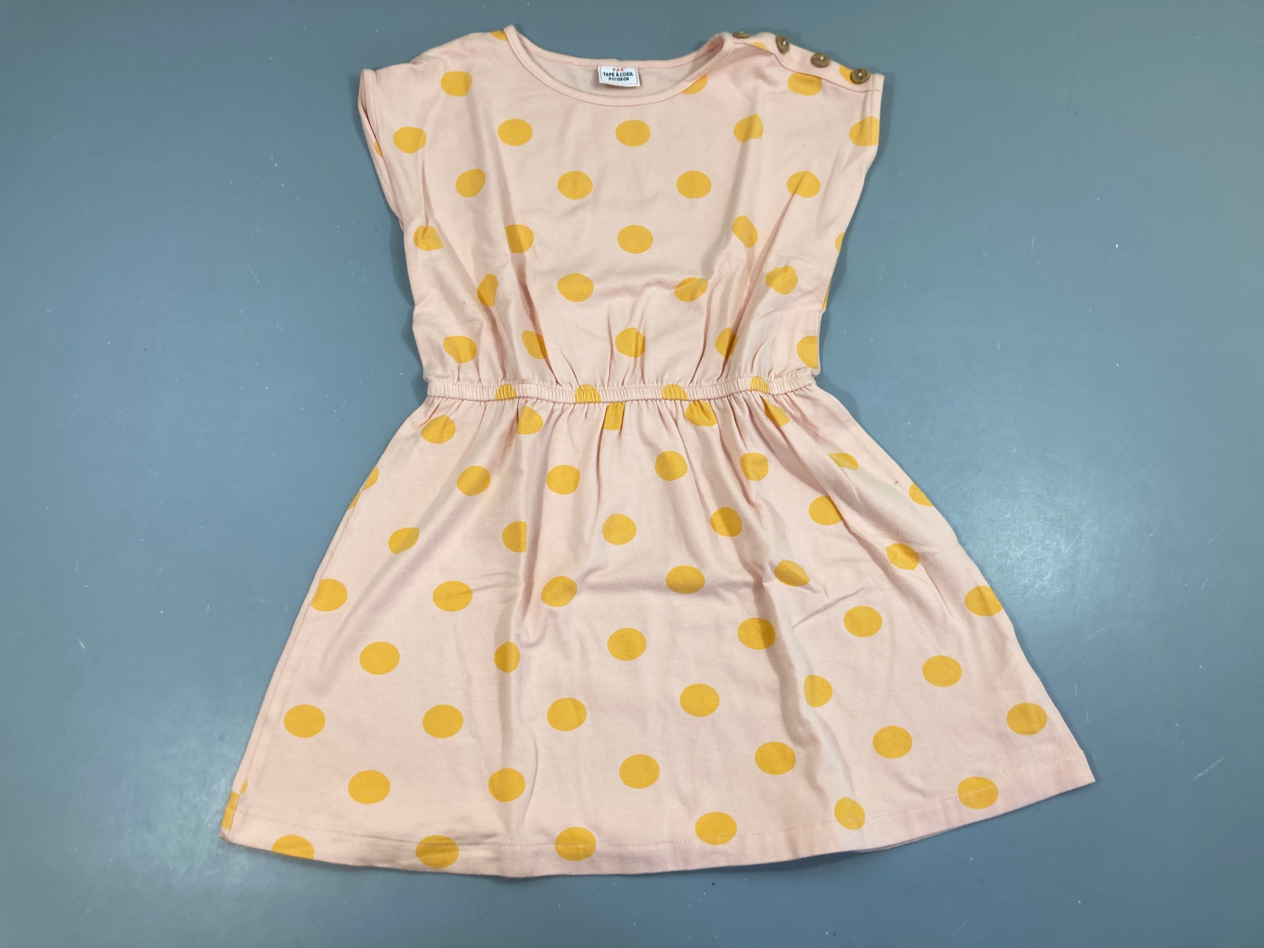 Robe m.c molleton rose pois oranges, un peu boulochée