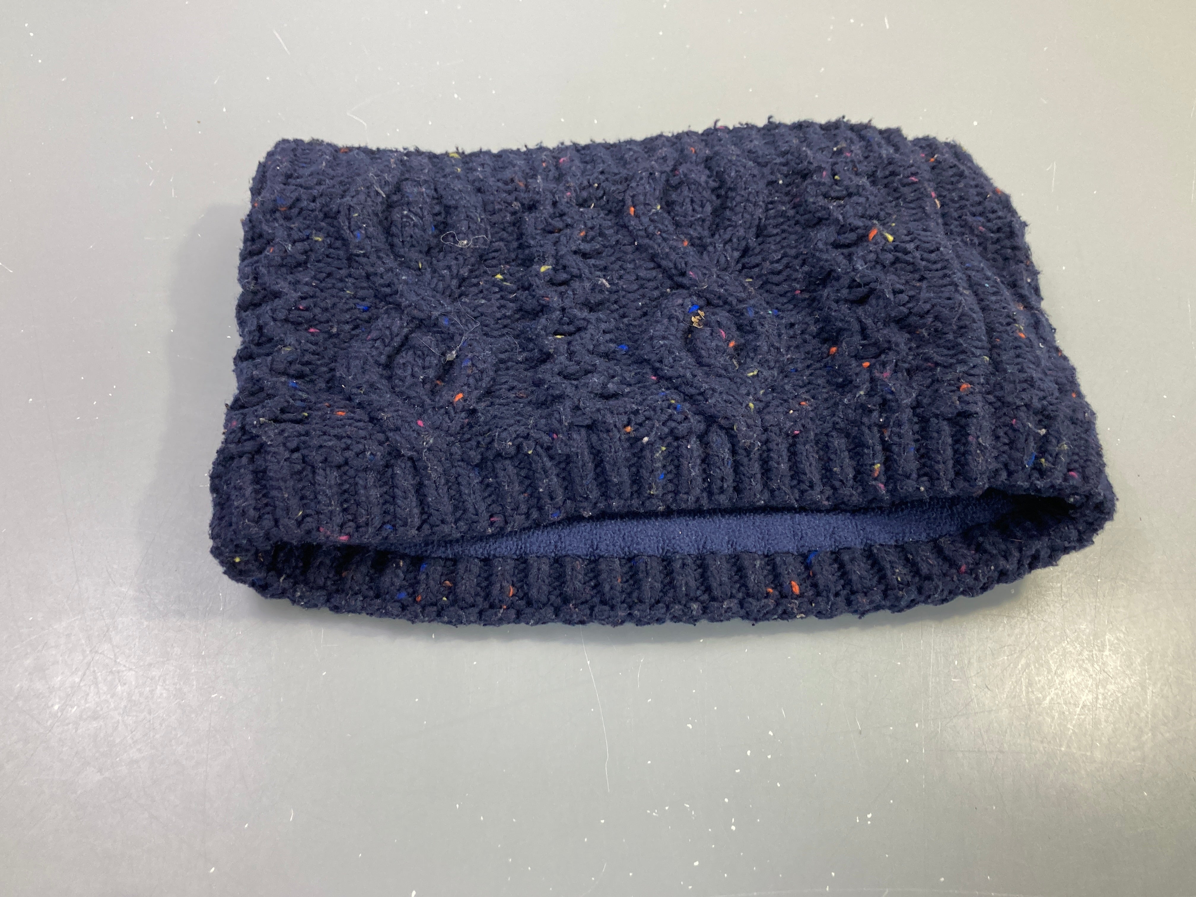 Snood tricot bleu marine chiné polaire