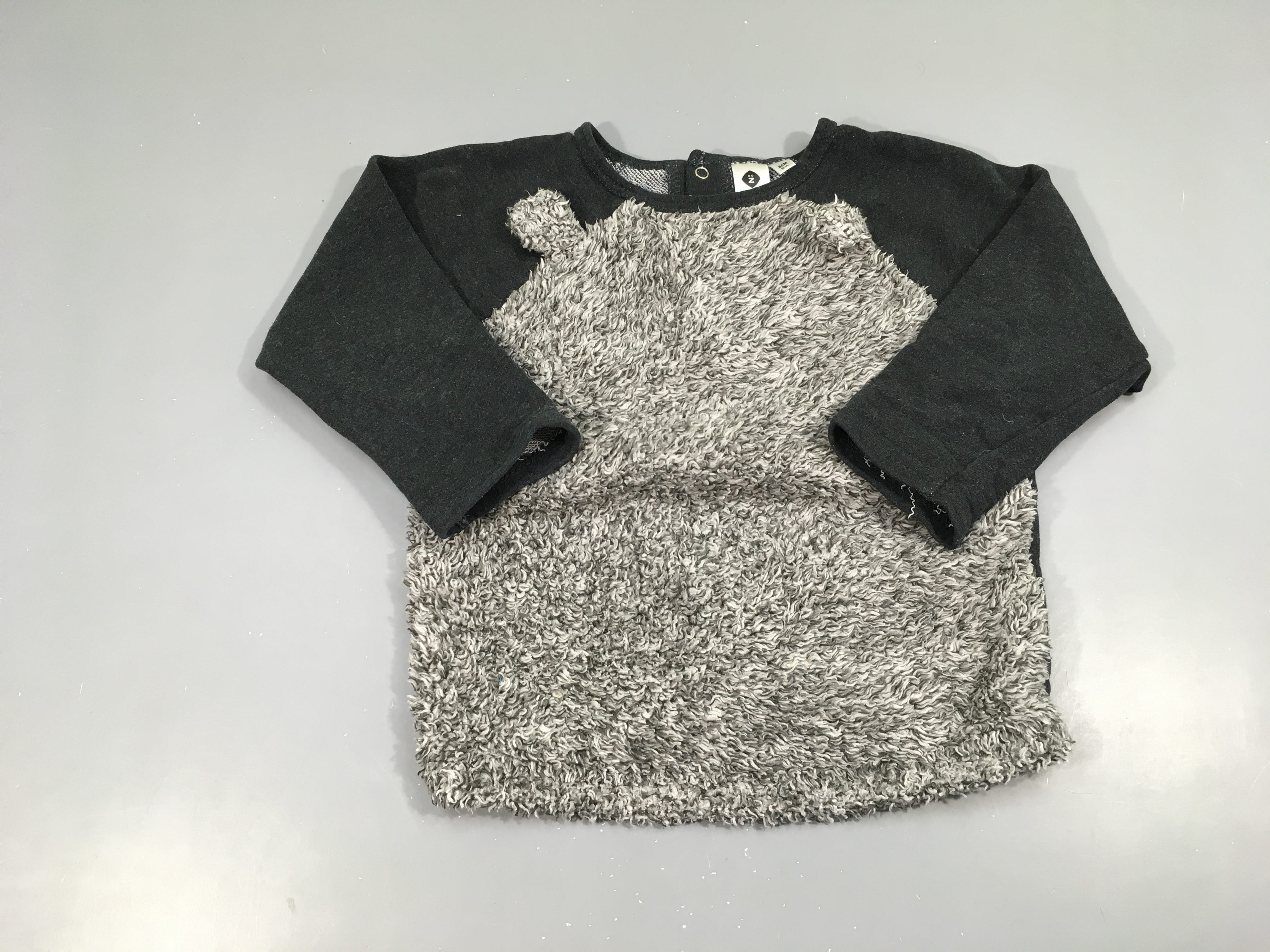 Sweat bi-matière gris foncé velours fourrure oreilles ours