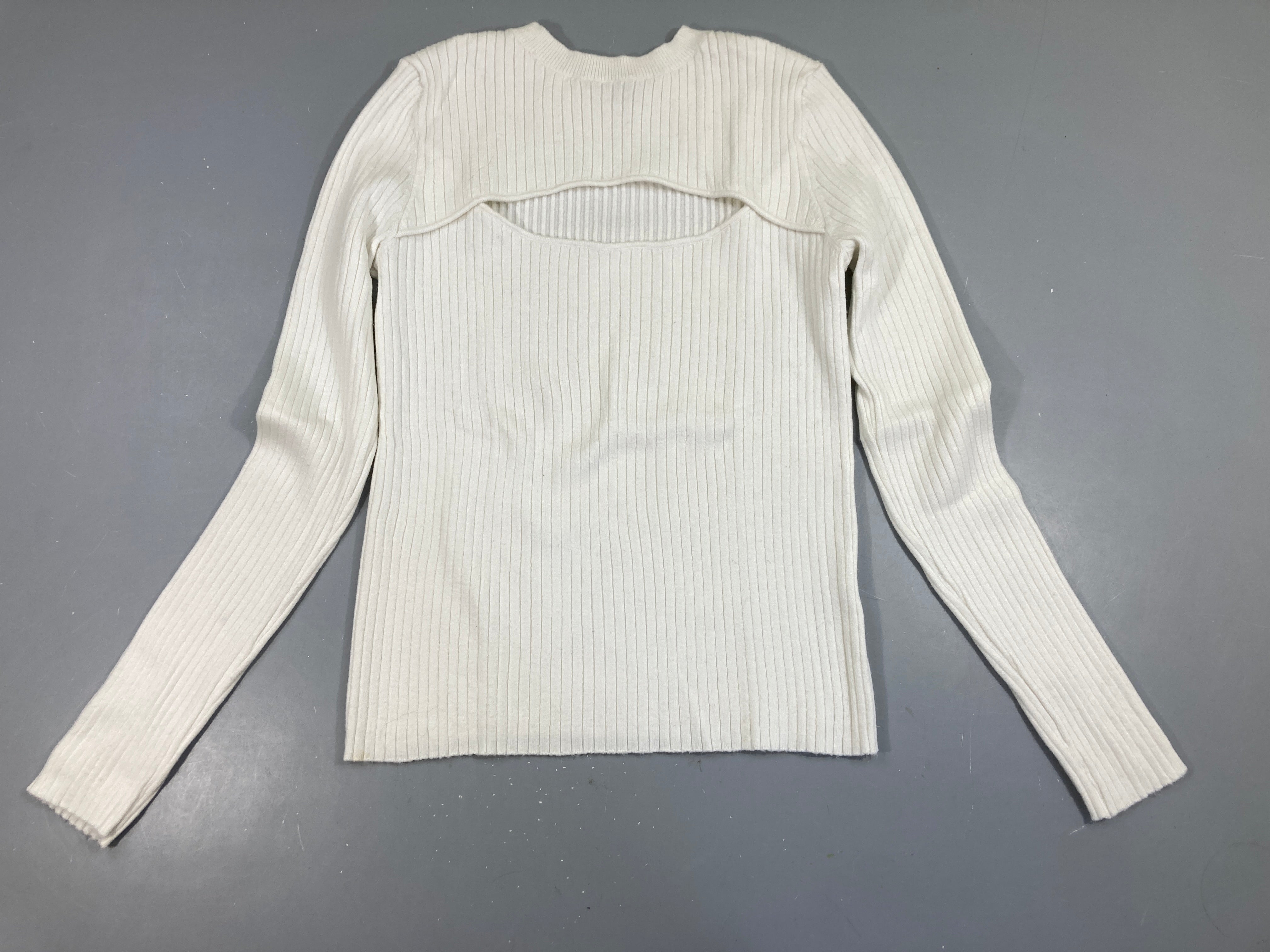 Pull mailles côtes noir