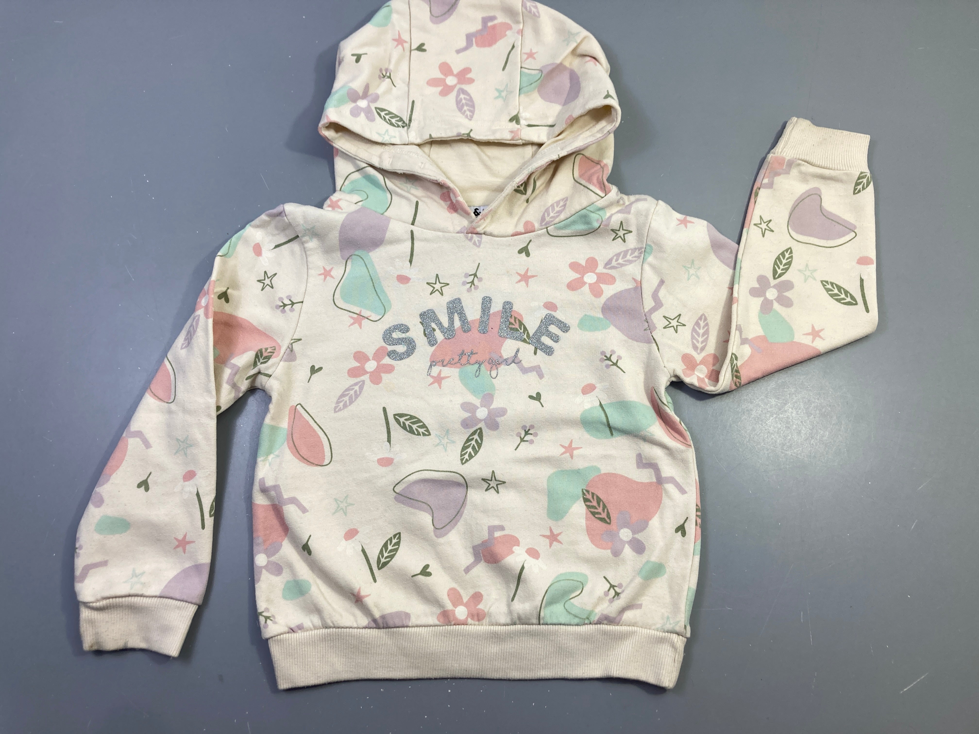 Sweat écru fleurs pastel 