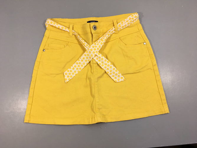 Jupe jaune + Ceinture textile blanc ronds jaunes, moins cher chez Petit Kiwi