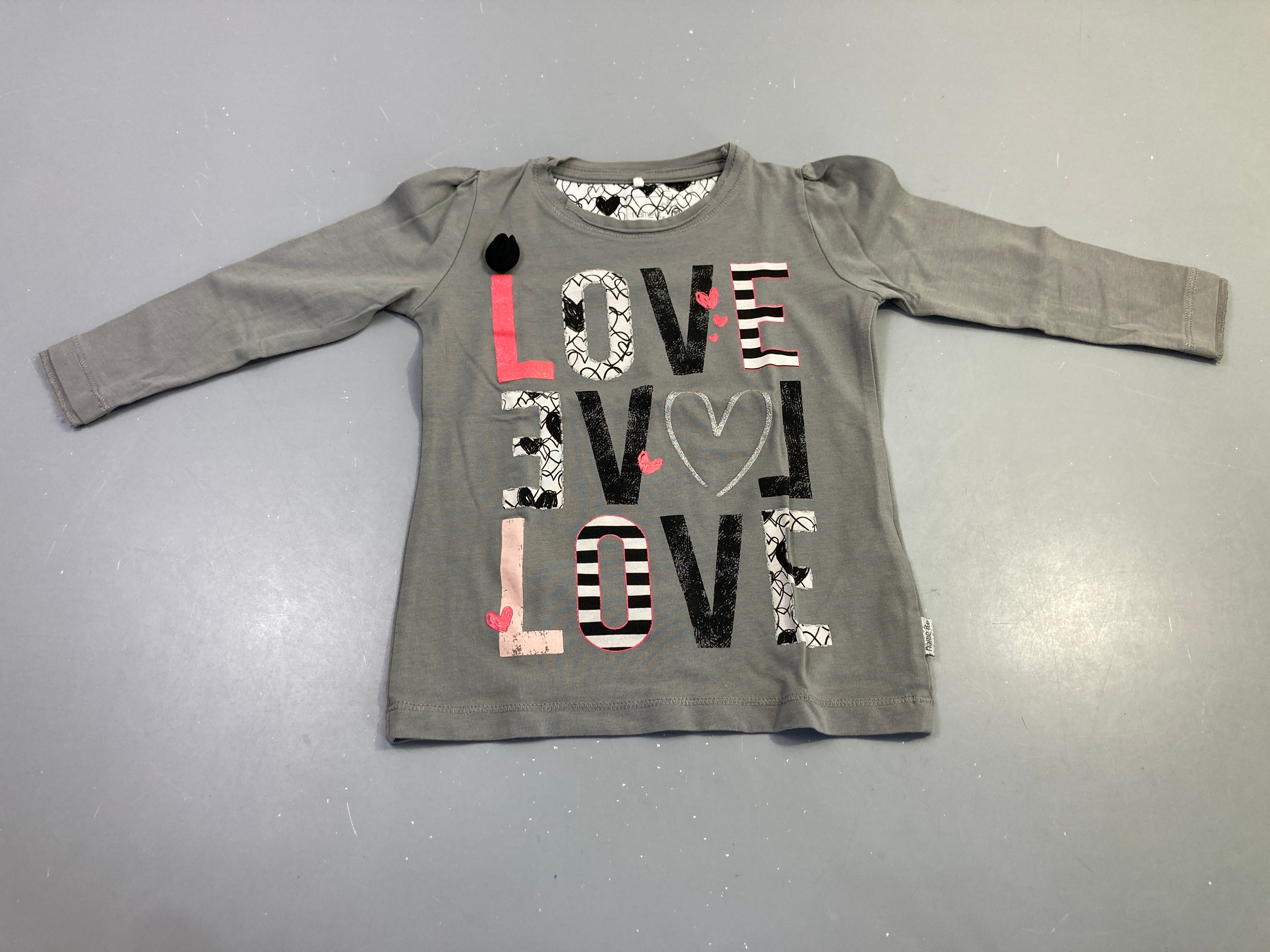 T-shirt m.l gris message Love pompon