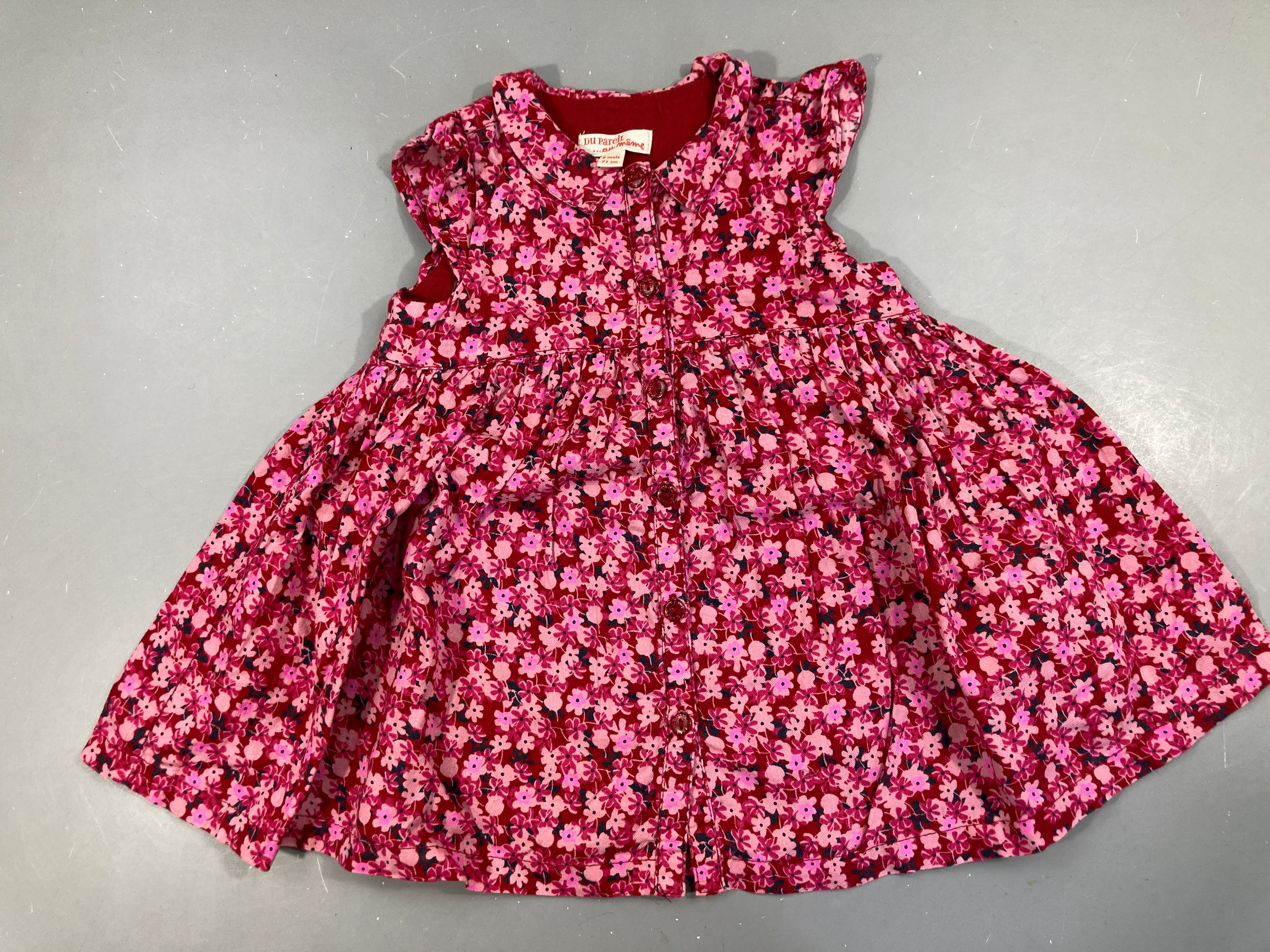 Robe m.c rouge fleurs roses