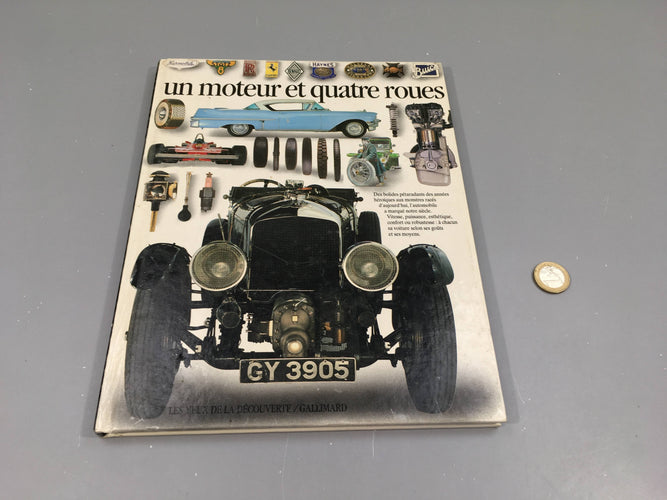 Un moteur et quatre roues-Couverture usée, moins cher chez Petit Kiwi
