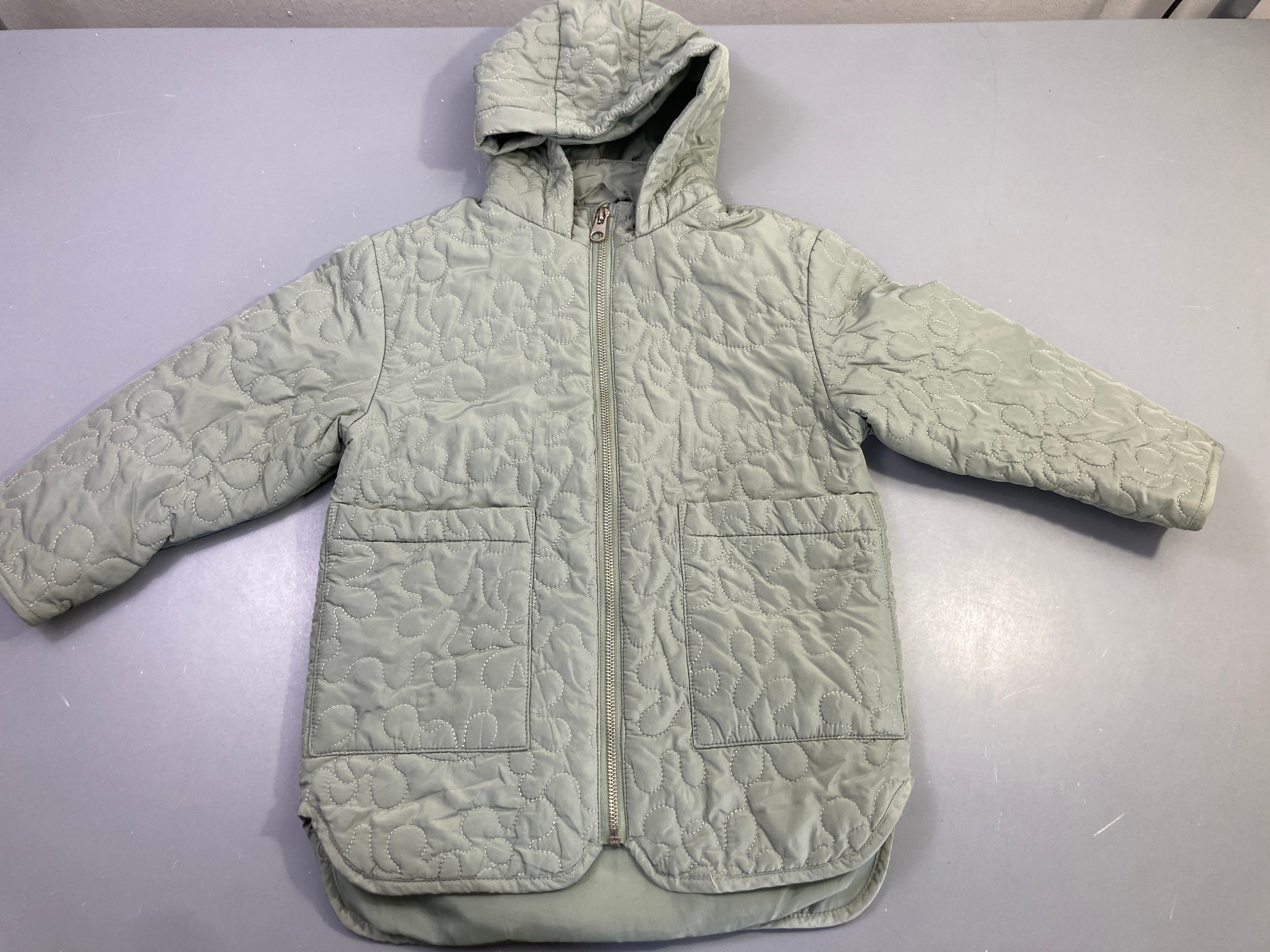 Veste zippée matelassé vert d'eau capuche