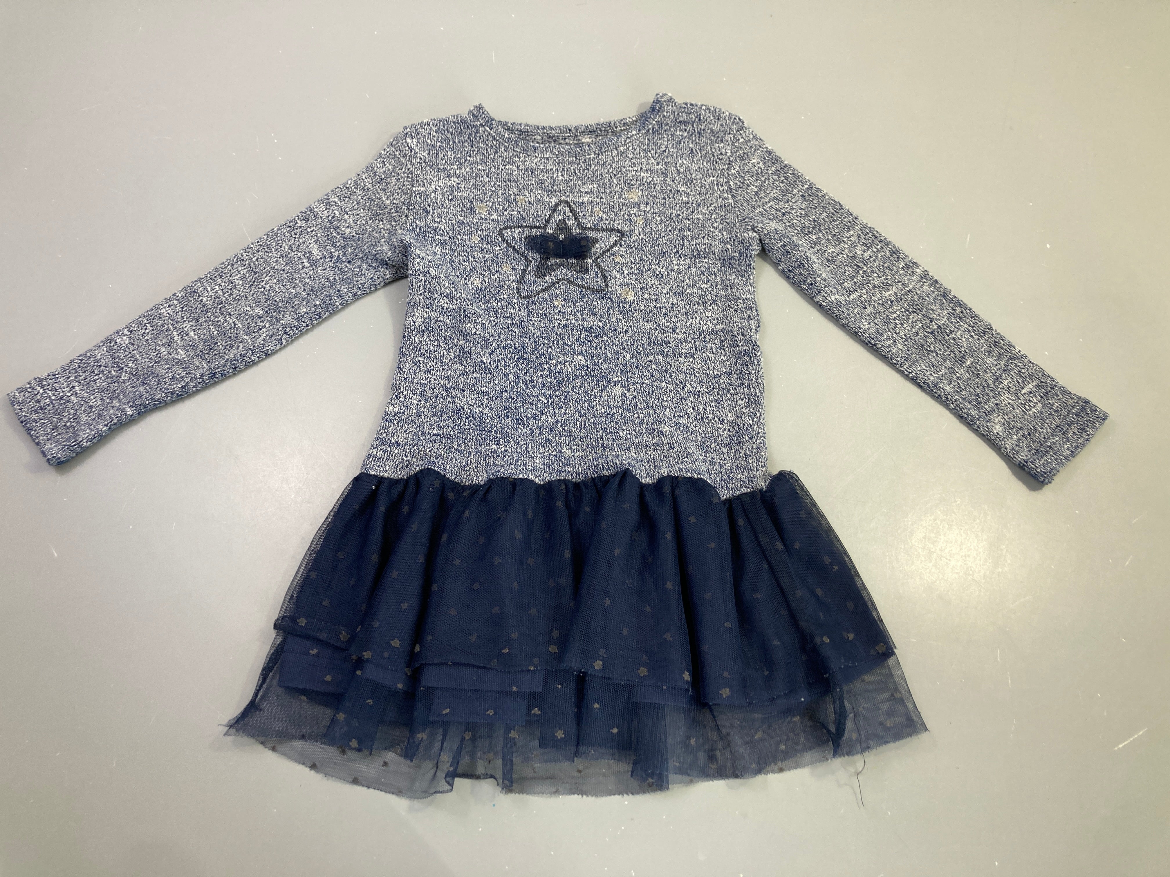 Robe m.l bleu chiné étoile jupon tulle