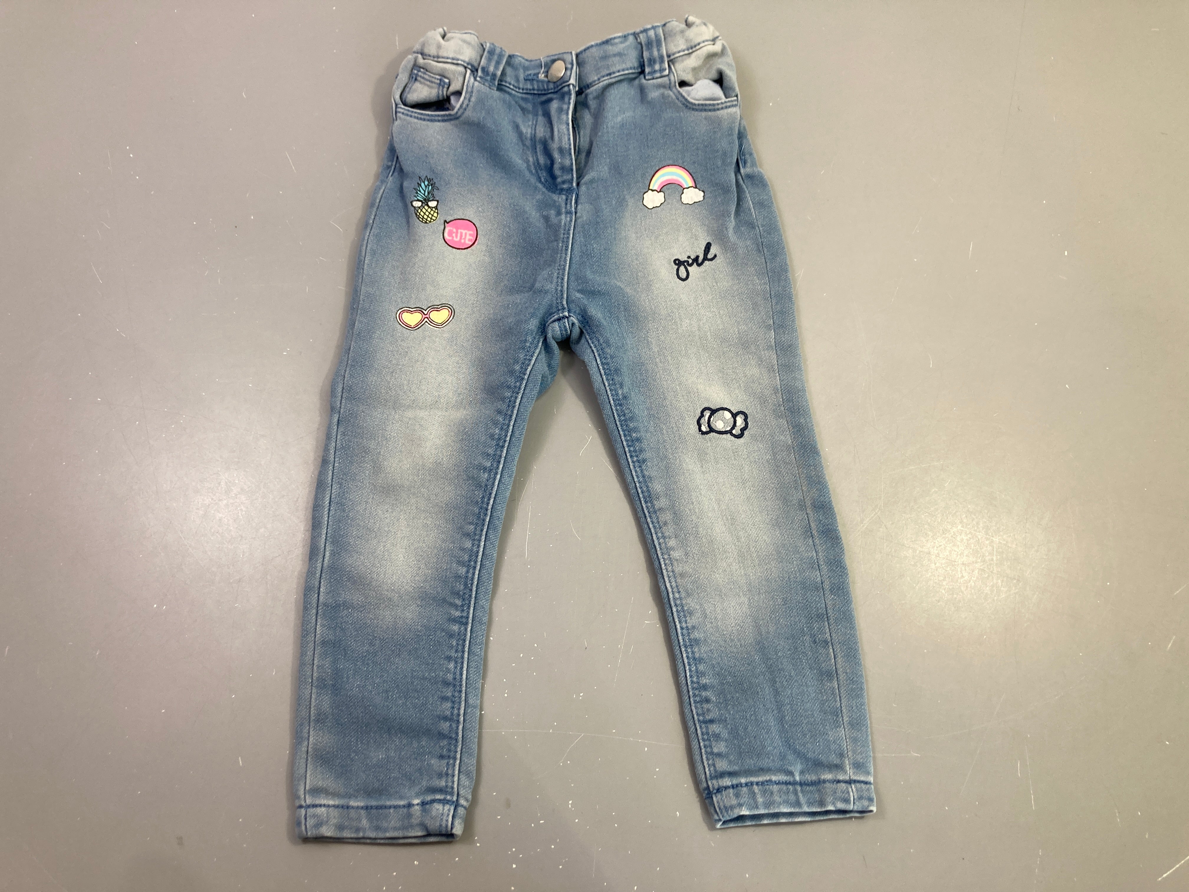 Jean bleu clair brodé patchs