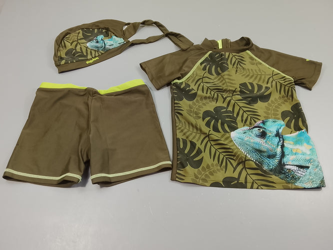 Ensemble 3pcs de bain ,maillot+ T-shirt m.c anti UV+ bonnet Playshoes   kaki motifs feuillage , caméléon (Pas de taille indiquée), moins cher chez Petit Kiwi