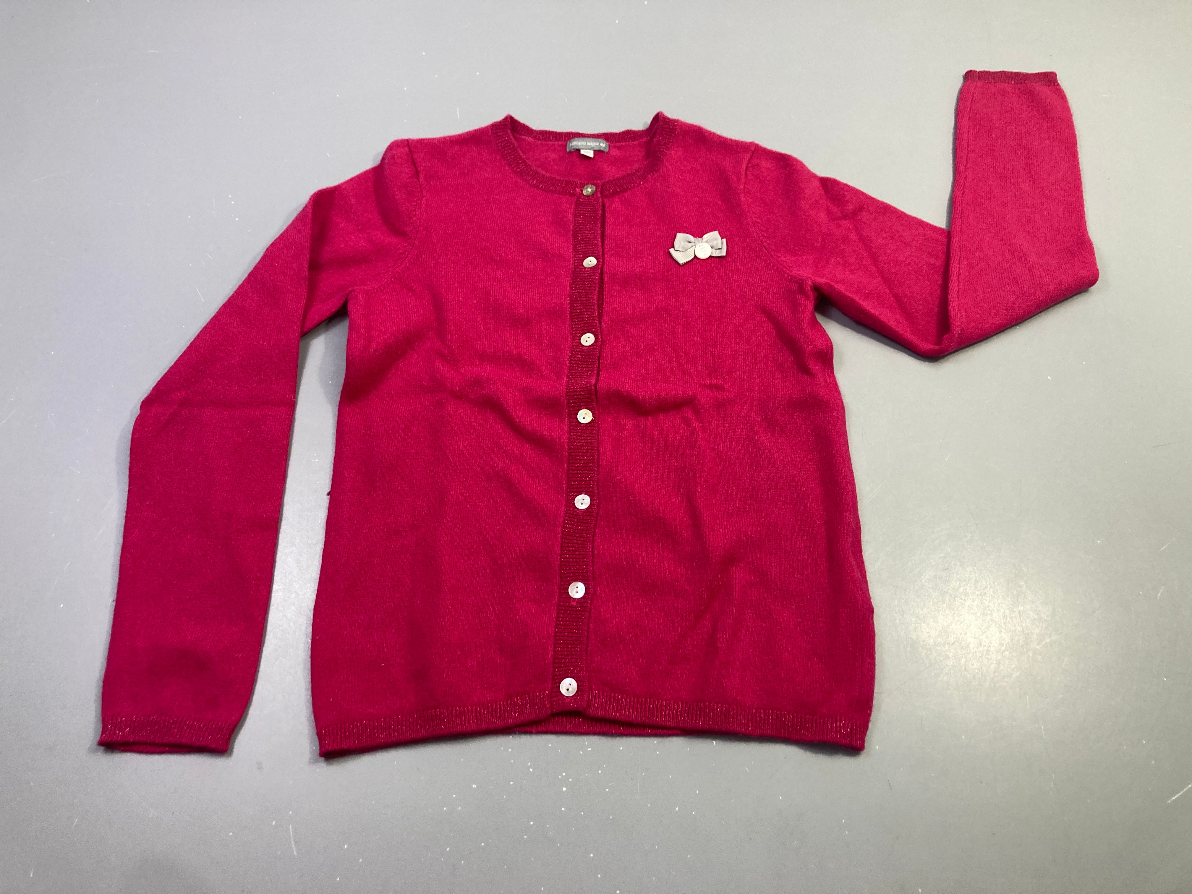 Gilet framboise boutonné nœud, 100% cachemire