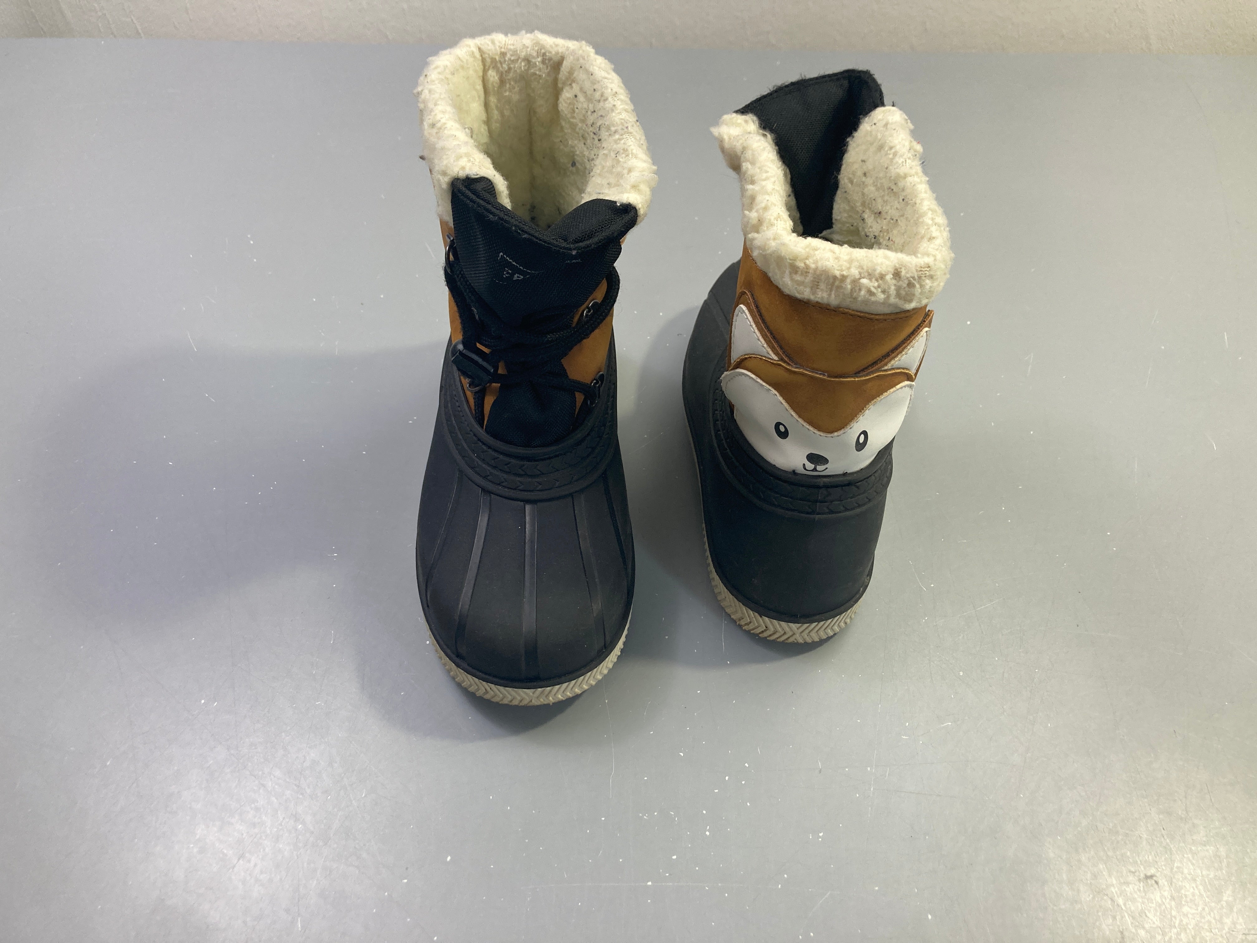 Bottes de neige noires fourrées renard Friboo