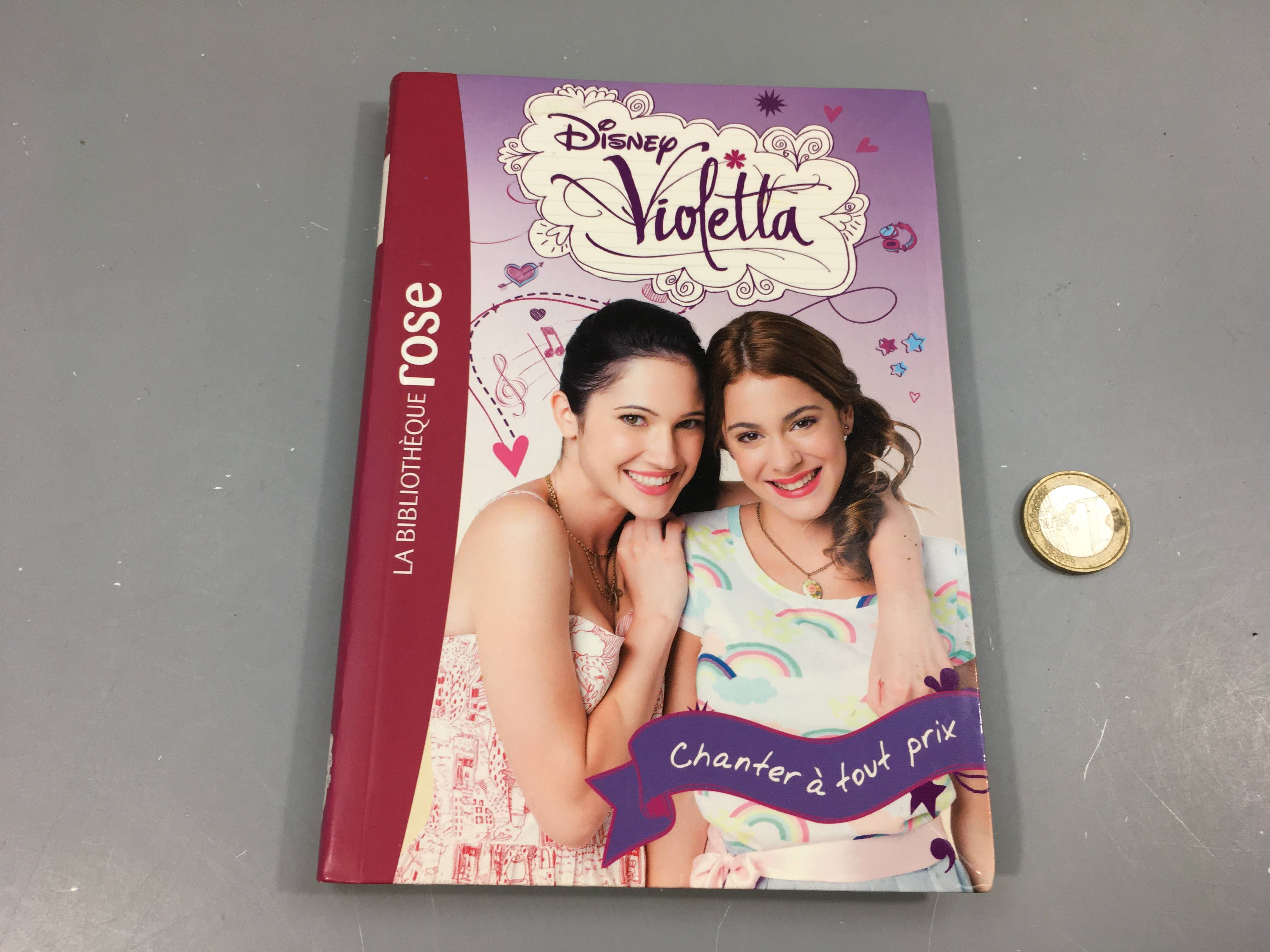 Chanter à tout prix, Violetta, La bibliothèque Rose
