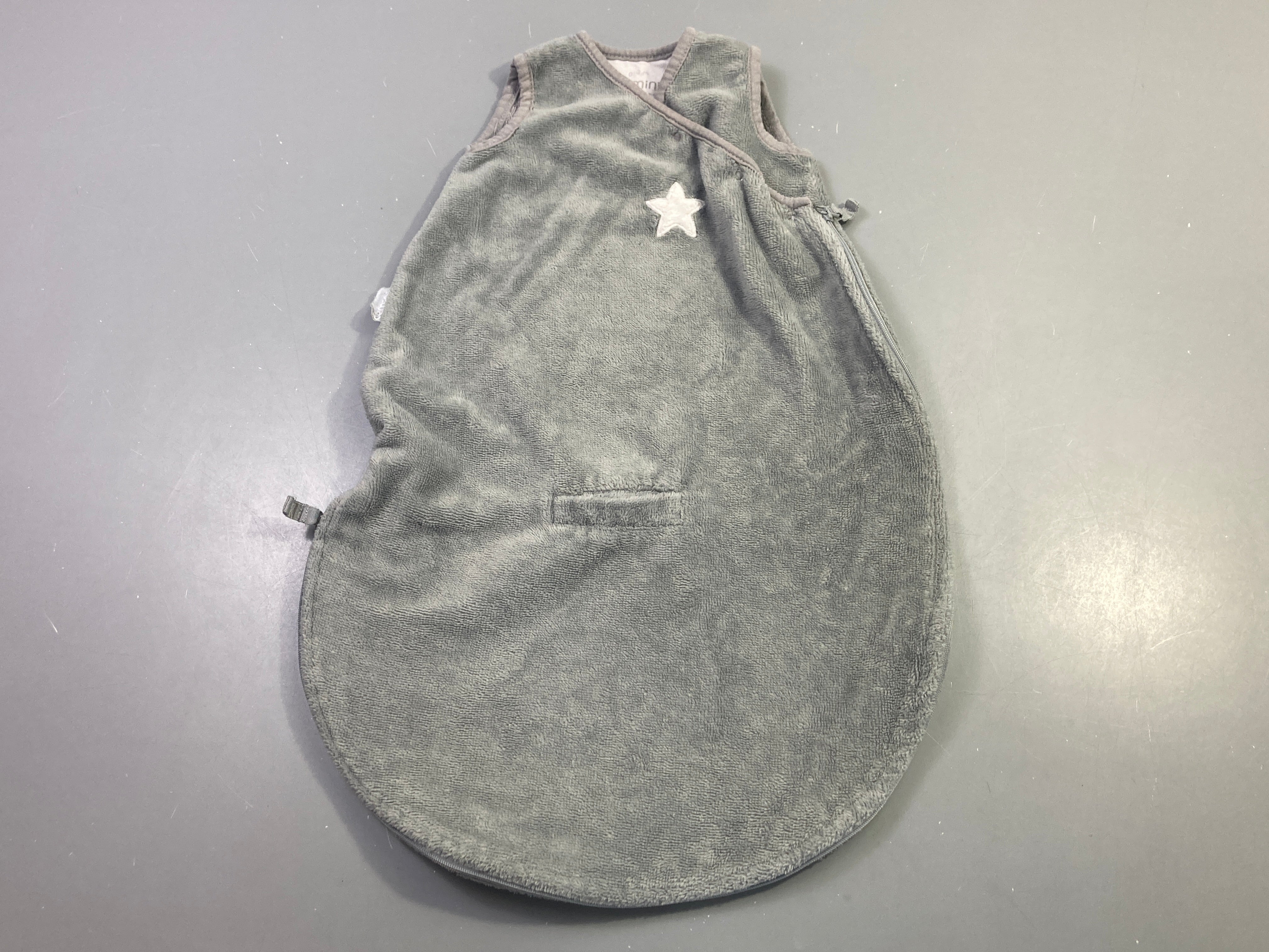 Gigoteuse s.m gris chiné velours, étoile
