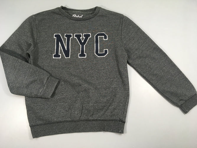 Sweat gris foncé chiné NYC, légèrement bouloché, moins cher chez Petit Kiwi