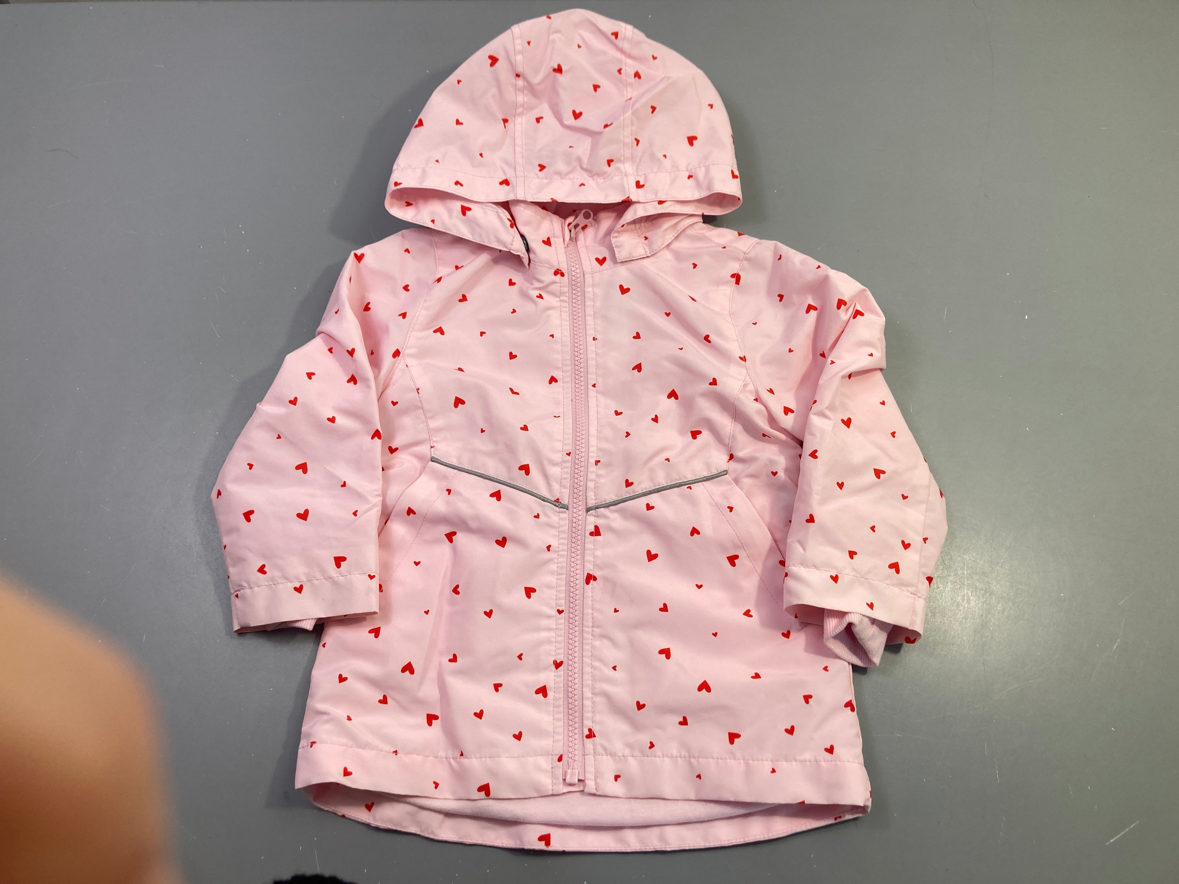 Veste rose coeurs capuche zippée