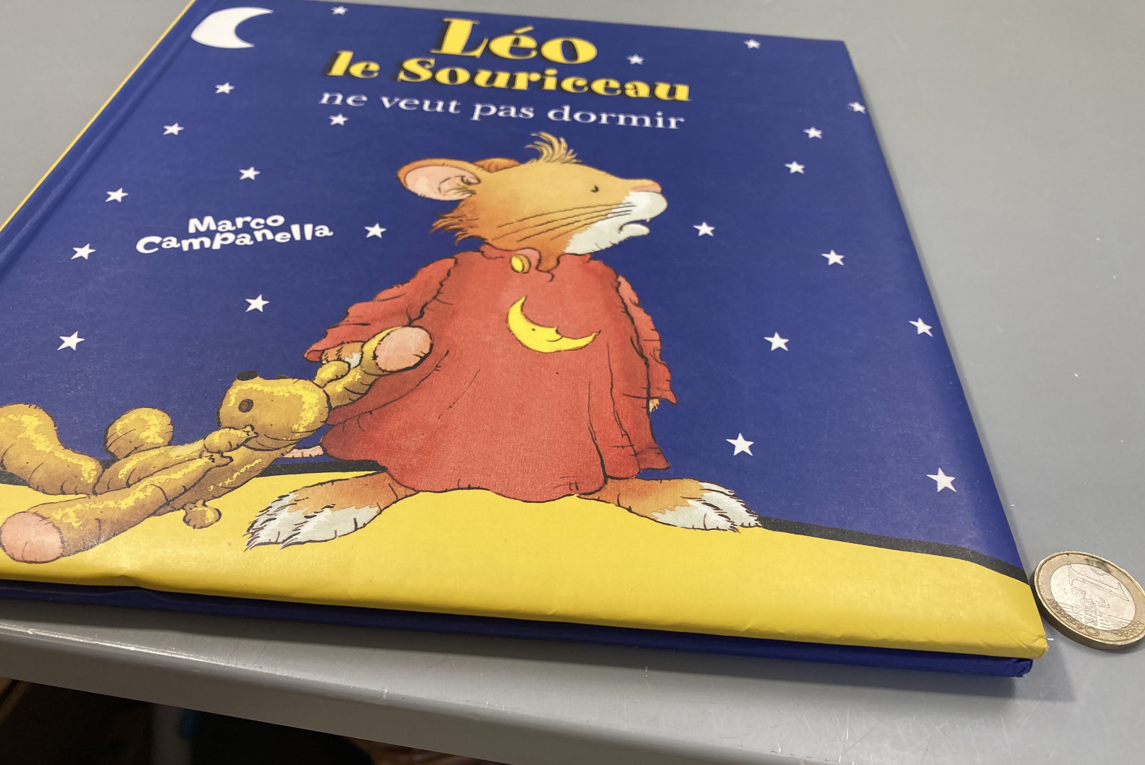 Léo le souriceau ne veut pas dormir