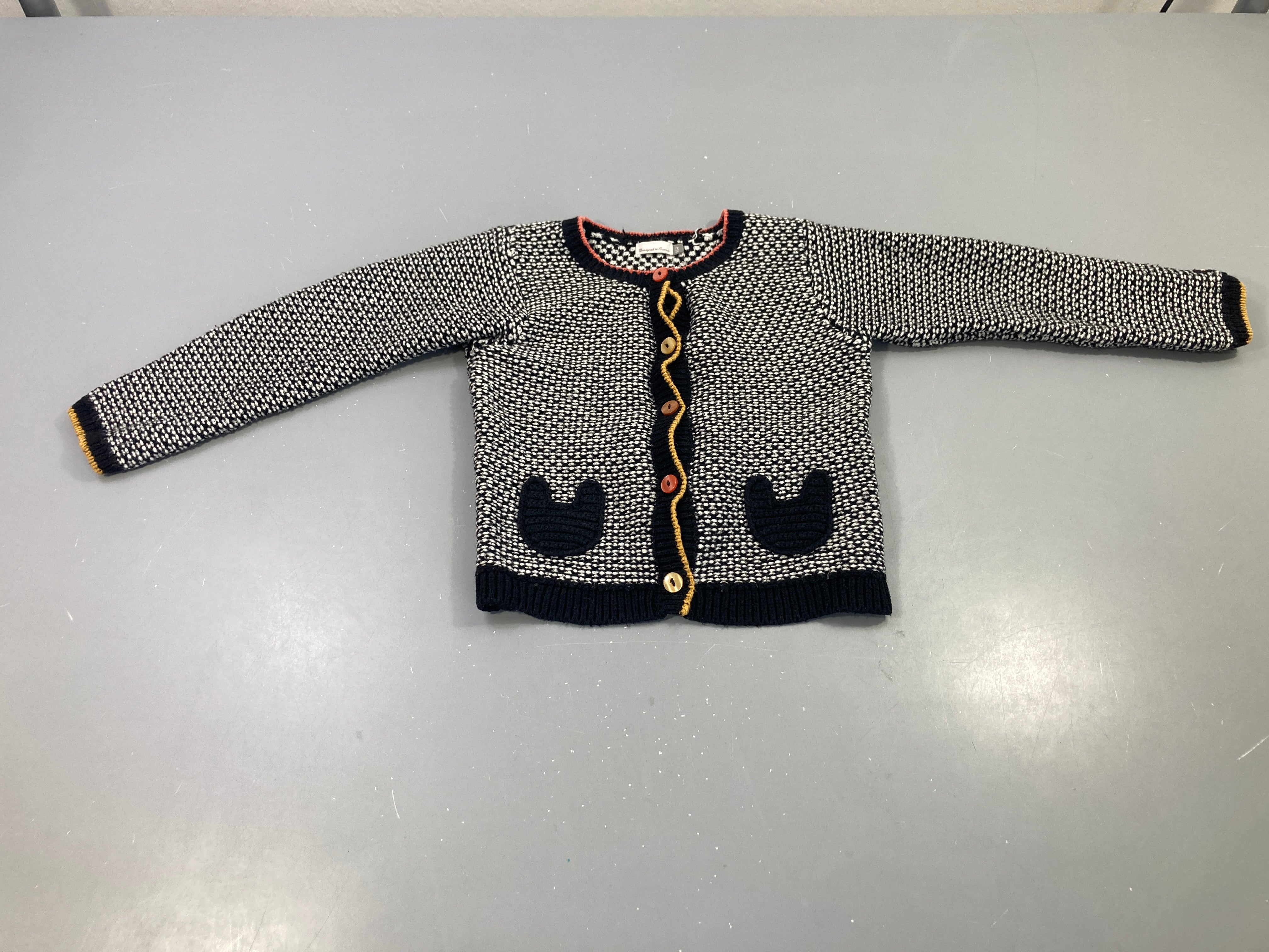 Gilet noir et blanc chiné poches oreilles de chat