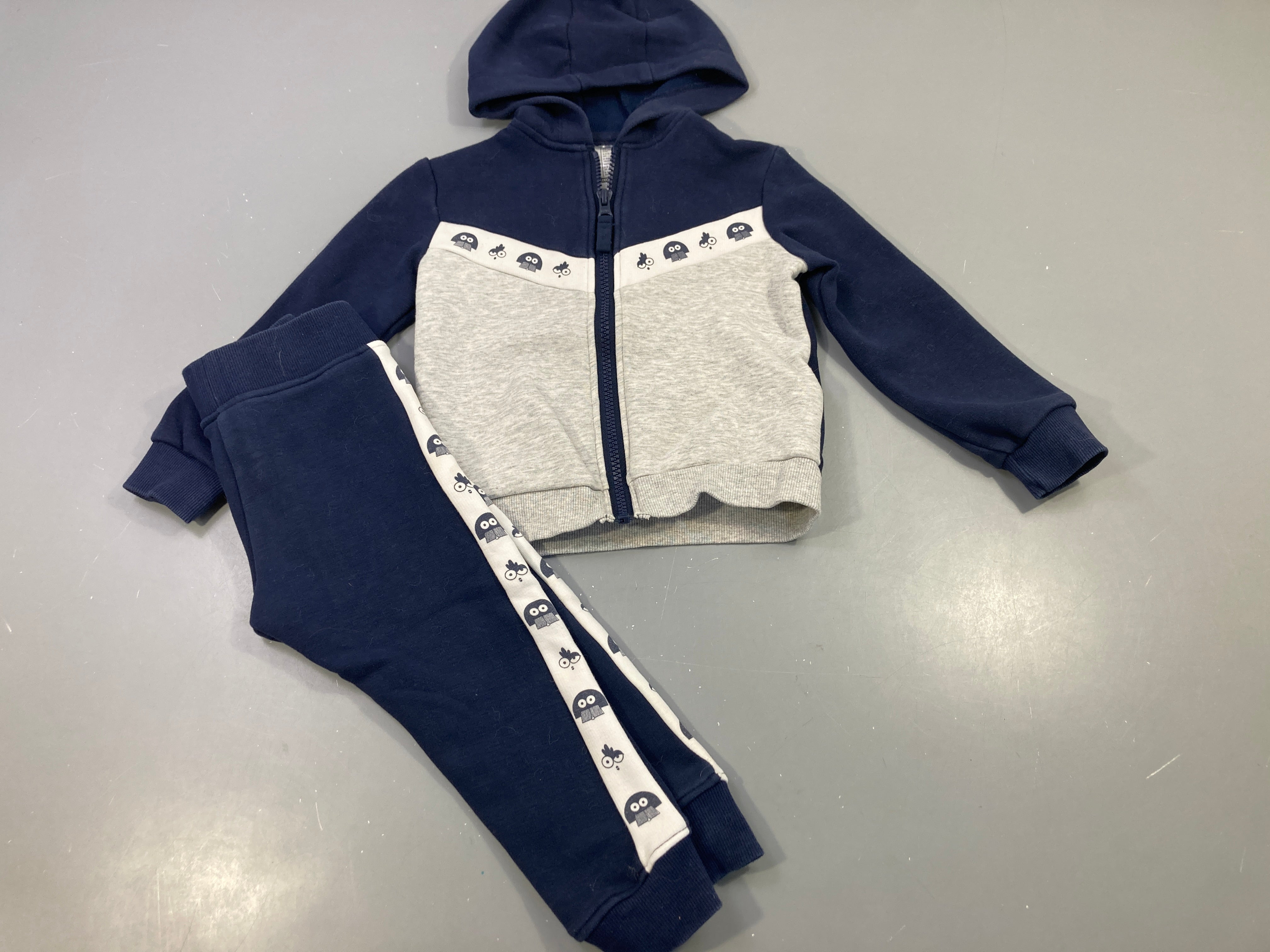 Ensemble sweat zippé capuche + jogging bleu marine gris hiboux