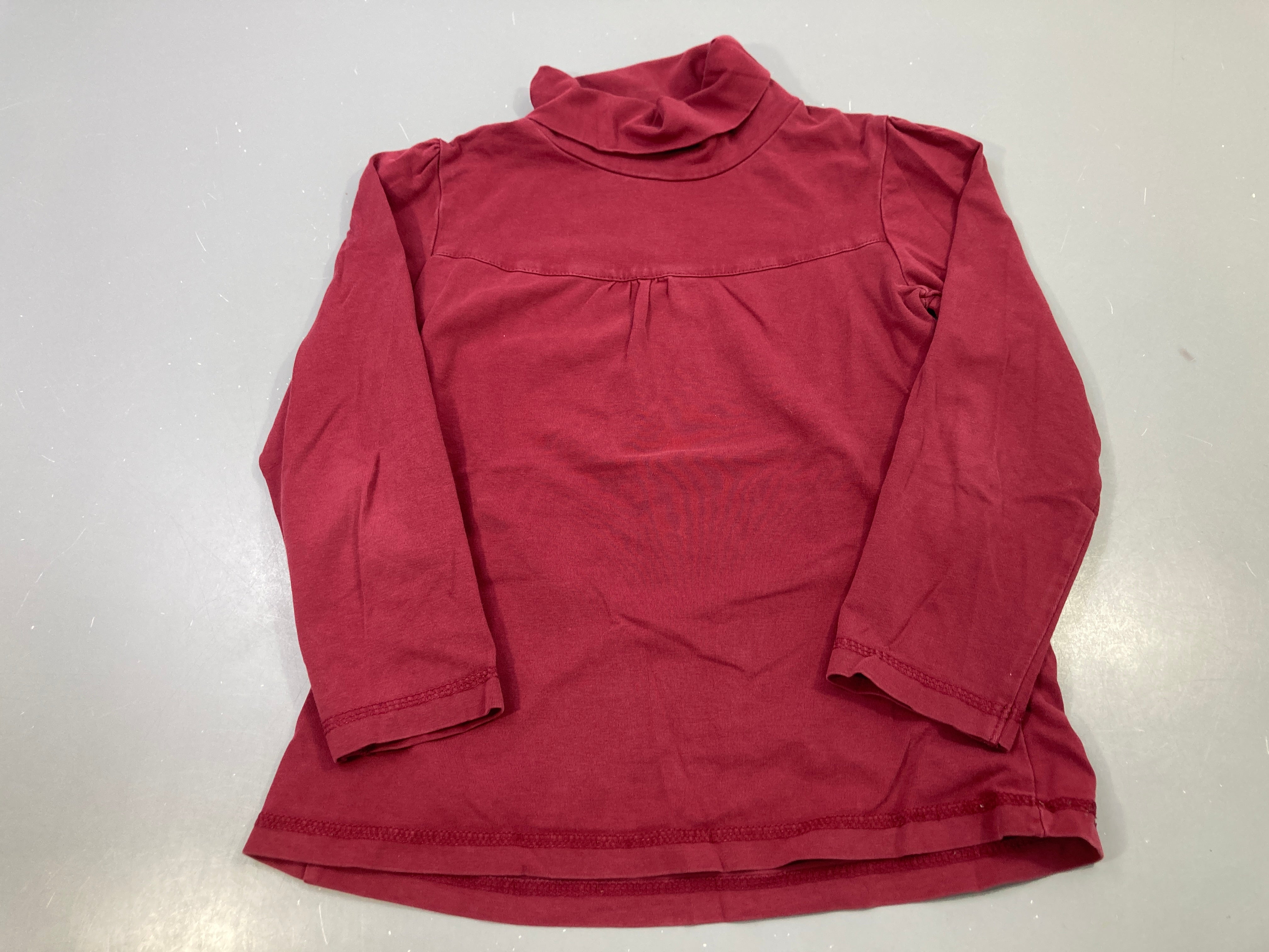 T-shirt m.l col roulé bordeaux