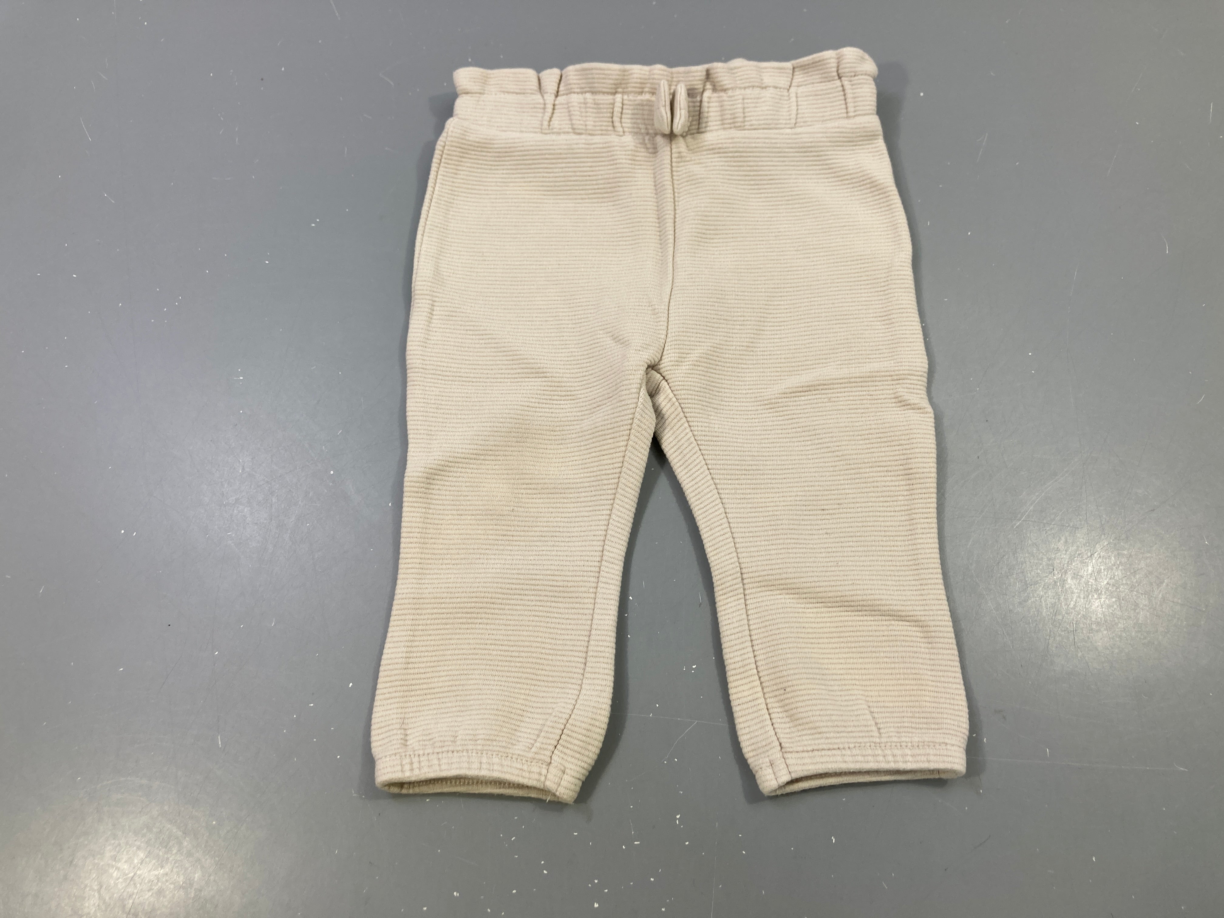 Pantalon jogging molleton texturé crème uni