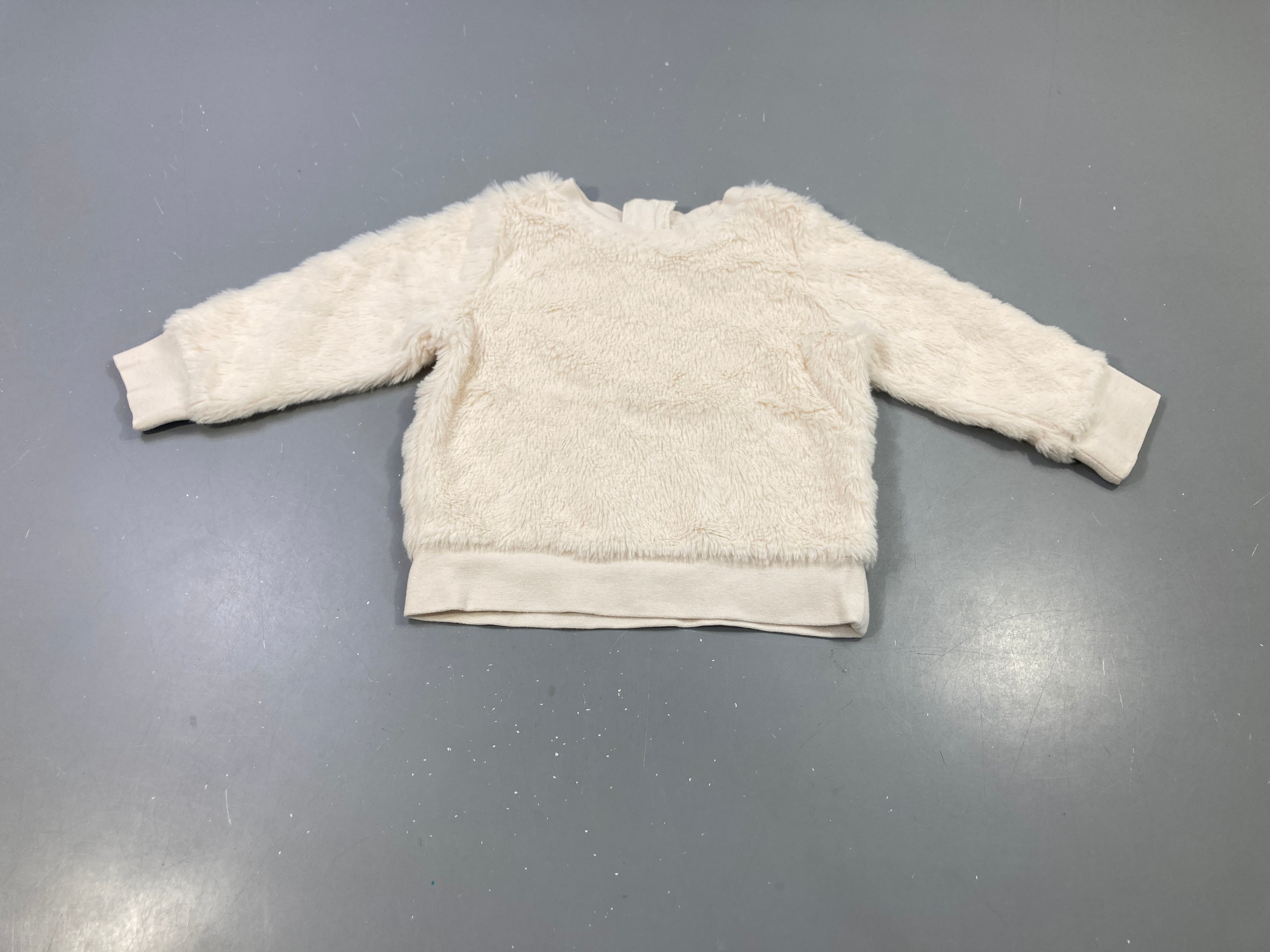 Pull fausse fourrure écru