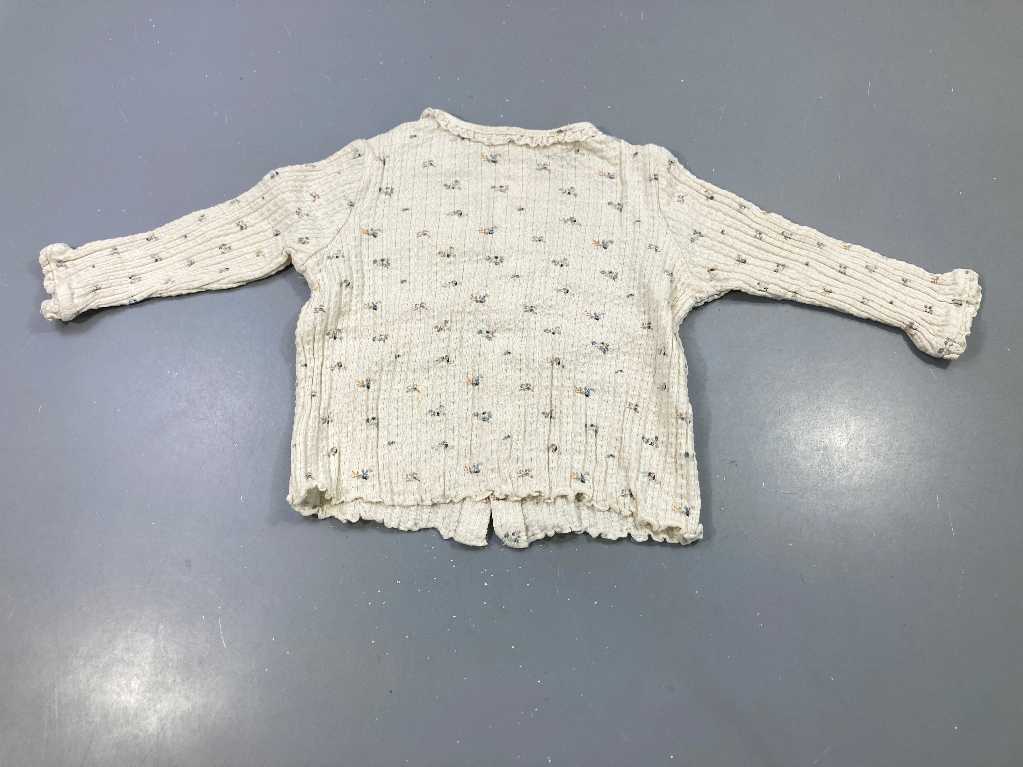 T-shirt m.l côtes écru fleuri volants