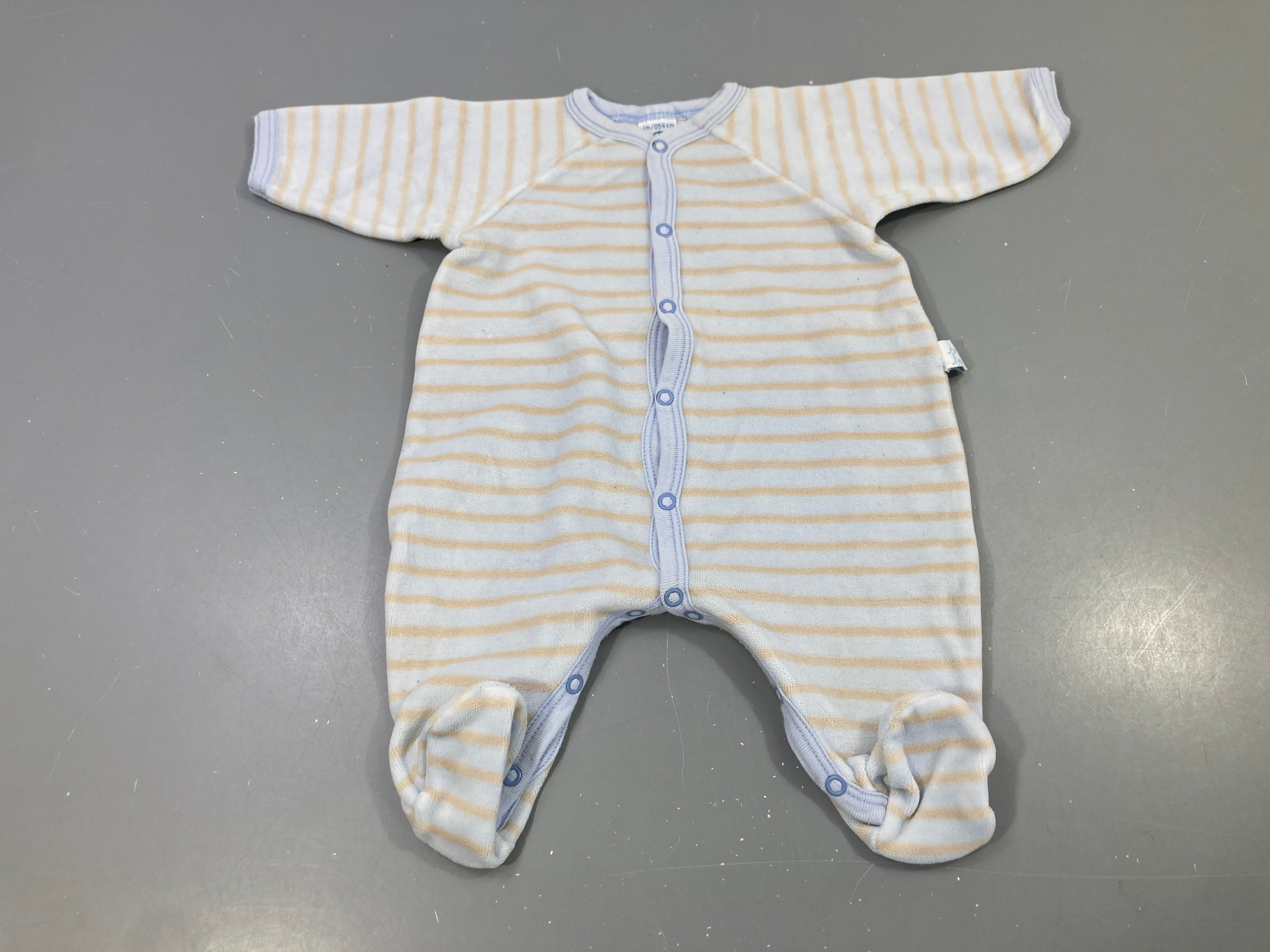 Pyjama beige rayé blanc