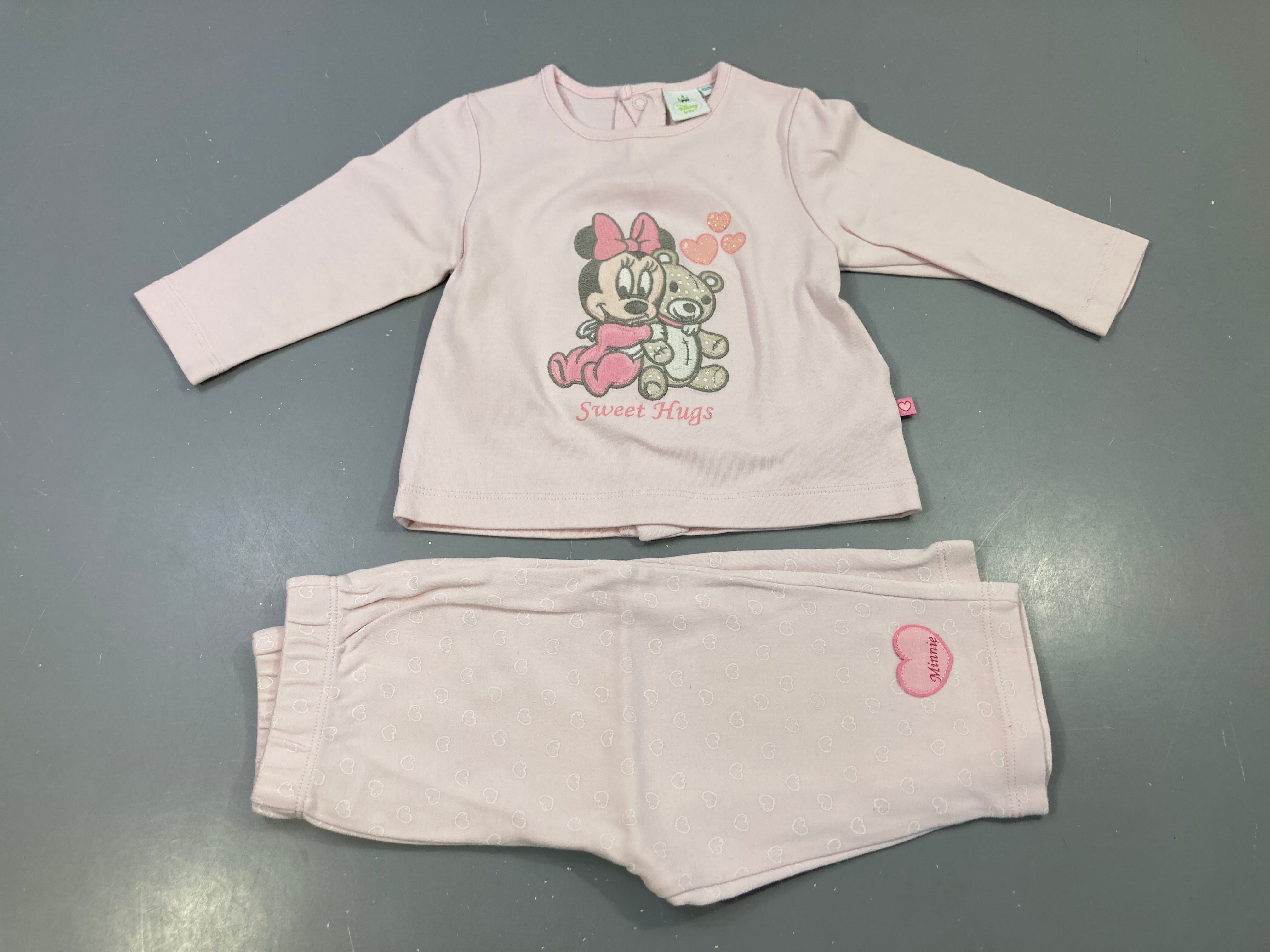 Pyjama 2pcs rose clair, Minnie et ourson 'Sweet Hugs', pantalon coeurs