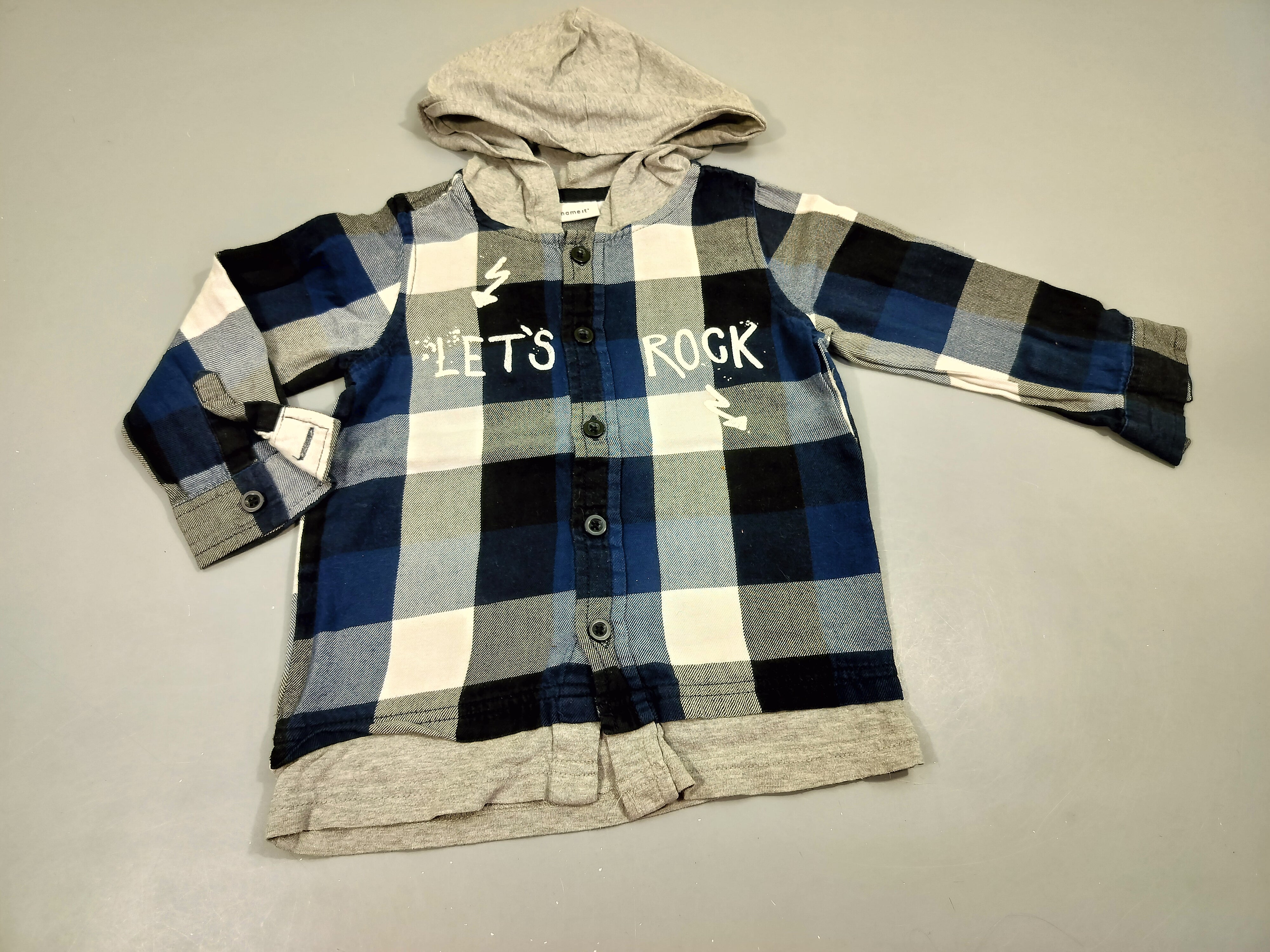 Chemise m.l  à capuche à carreaux blanc, bleu marine, gris 